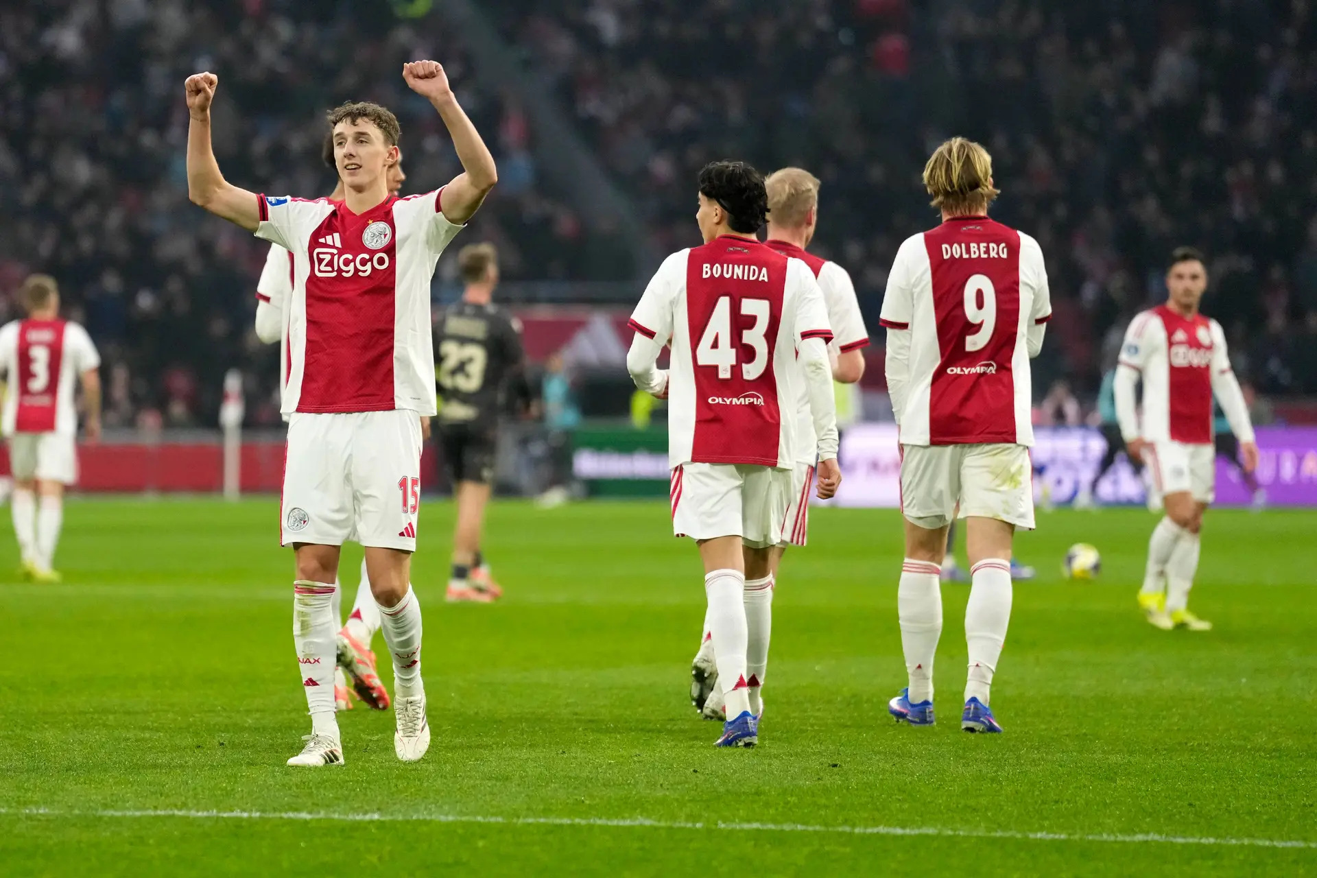 NB: 'Matige afwerking lijkt wel een structureel probleem bij Ajax'