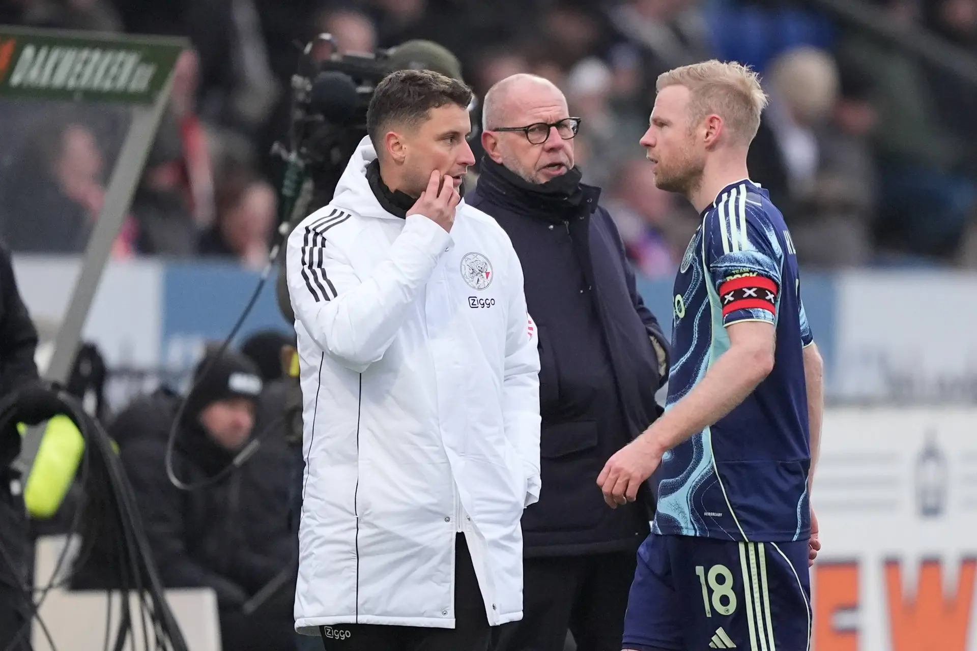 Klaassen ziet 'wedstrijd met twee gezichten' van Ajax: 'Wat daarna gebeurt, kan niet'