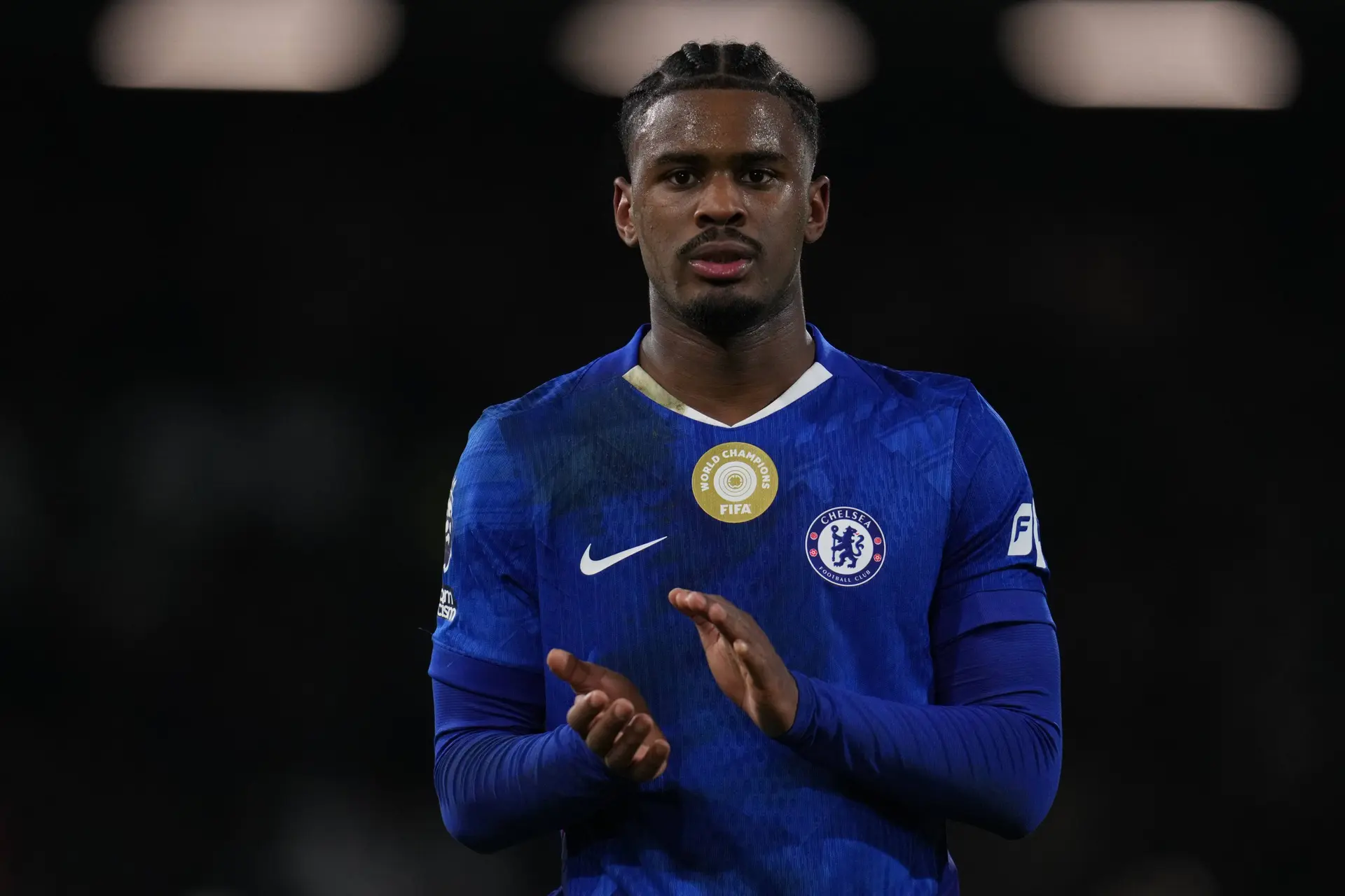 Hato bespreekt situatie bij Chelsea: 'Ik word elke dag beter om speeltijd te krijgen die ik wil'
