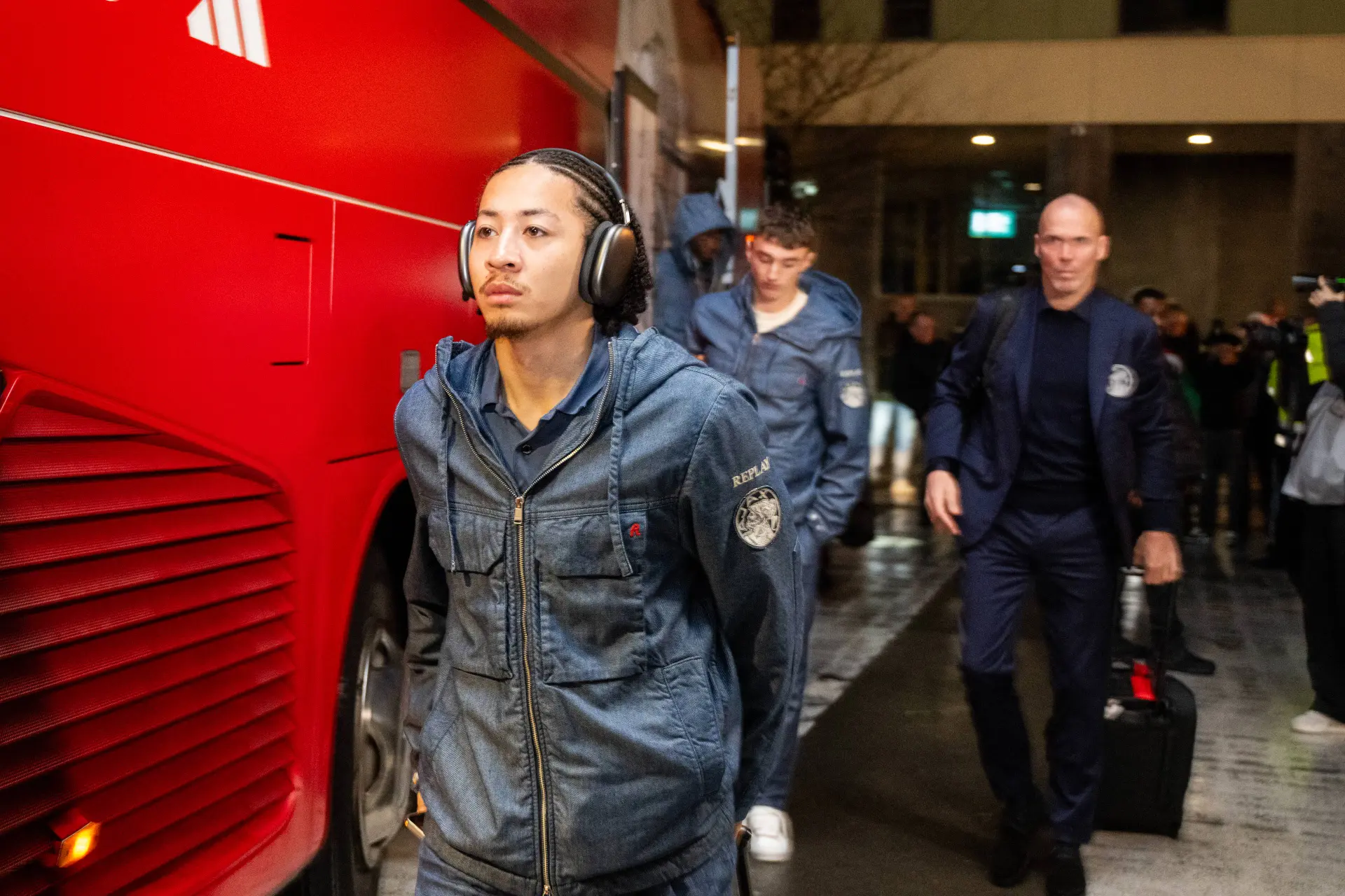 'Fitz-Jim wil ondanks interesse Swansea City en clubs Eredivisie bij Ajax blijven'
