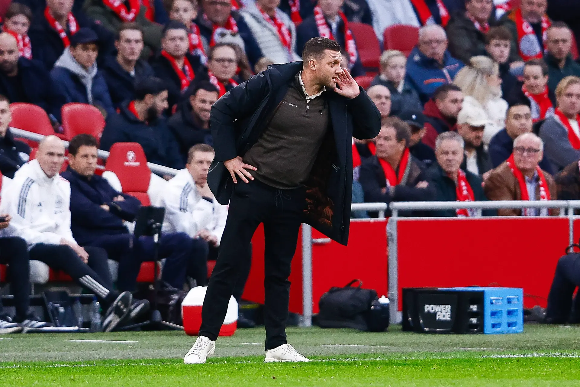 Boel ontevreden over eerste helft Go Ahead Eagles tegen Ajax: 'Daarmee verrasten ze ons'
