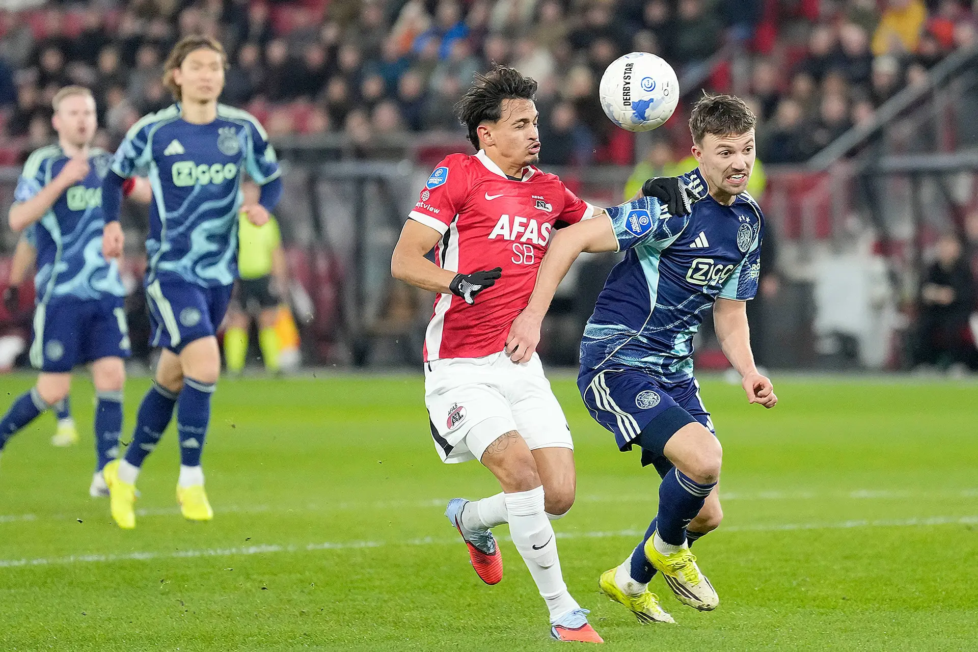 Regeer zag veel eilandjes bij Ajax: 'We kunnen als team niet zo uit elkaar vallen'