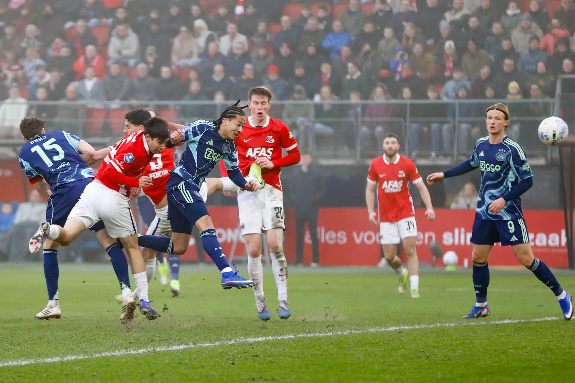 Wie vond jij de beste Ajacied tijdens het gelijkspel tussen Ajax en AZ?
