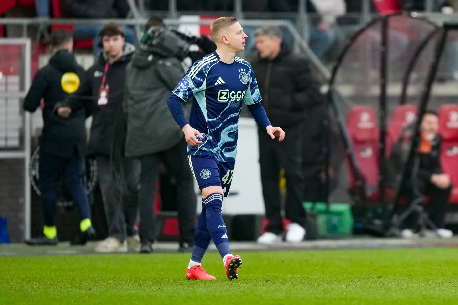 Zinchenko baalt van punt tegen AZ en spreekt over fitheid en favoriete positie