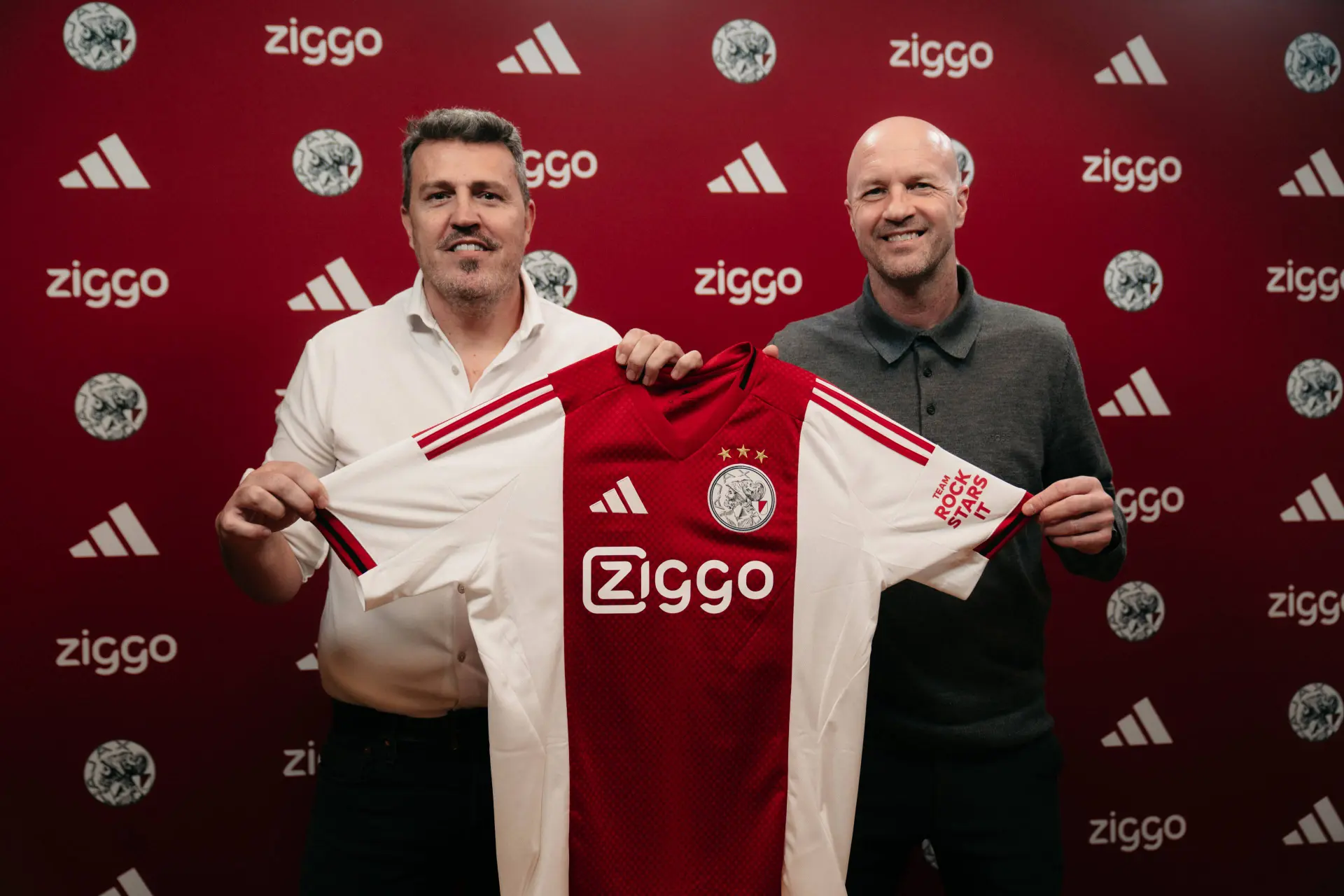 Ajax schakelt razendsnel en stelt García aan als opvolger Weijs bij Jong Ajax