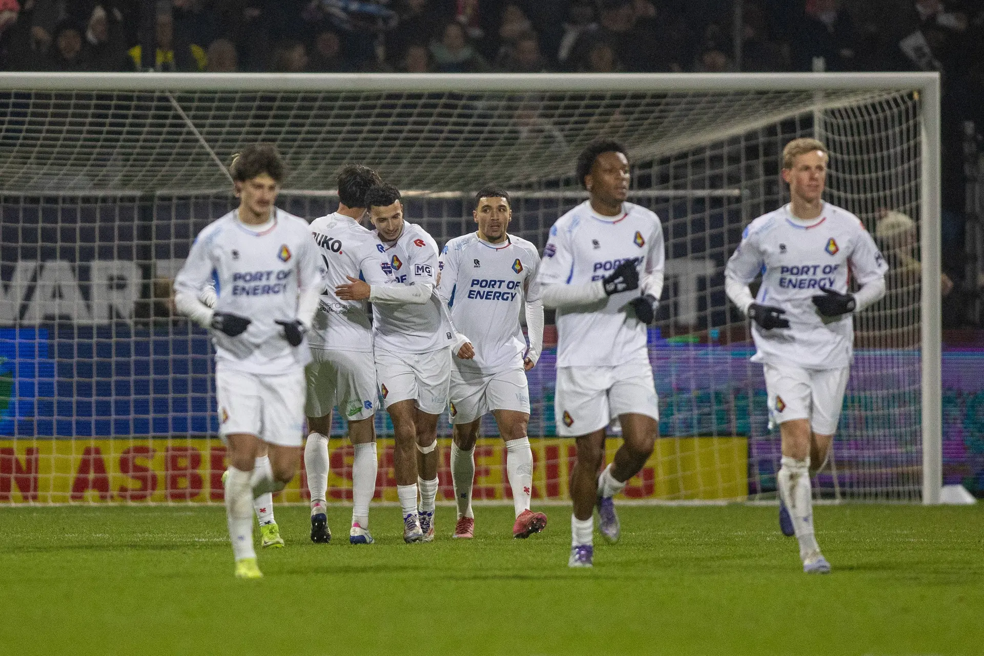 LIVE 20.00 uur | Telstar en NAC Breda treffen elkaar in spannende strijd tegen degradatie
