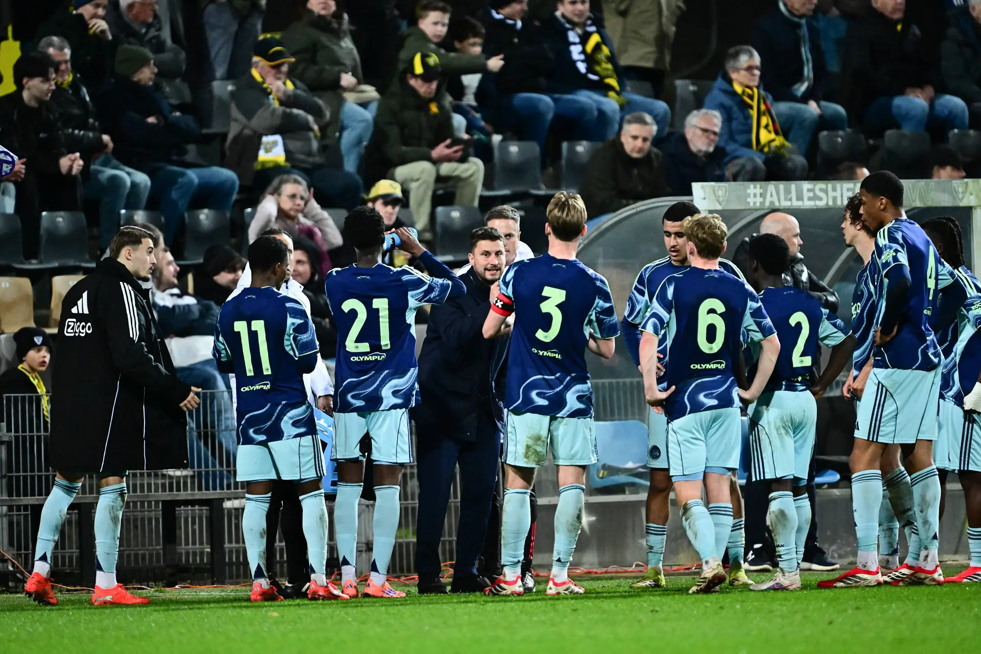 LIVE 20.00 uur | Jong Ajax op bezoek bij gepromoveerd ADO Den Haag