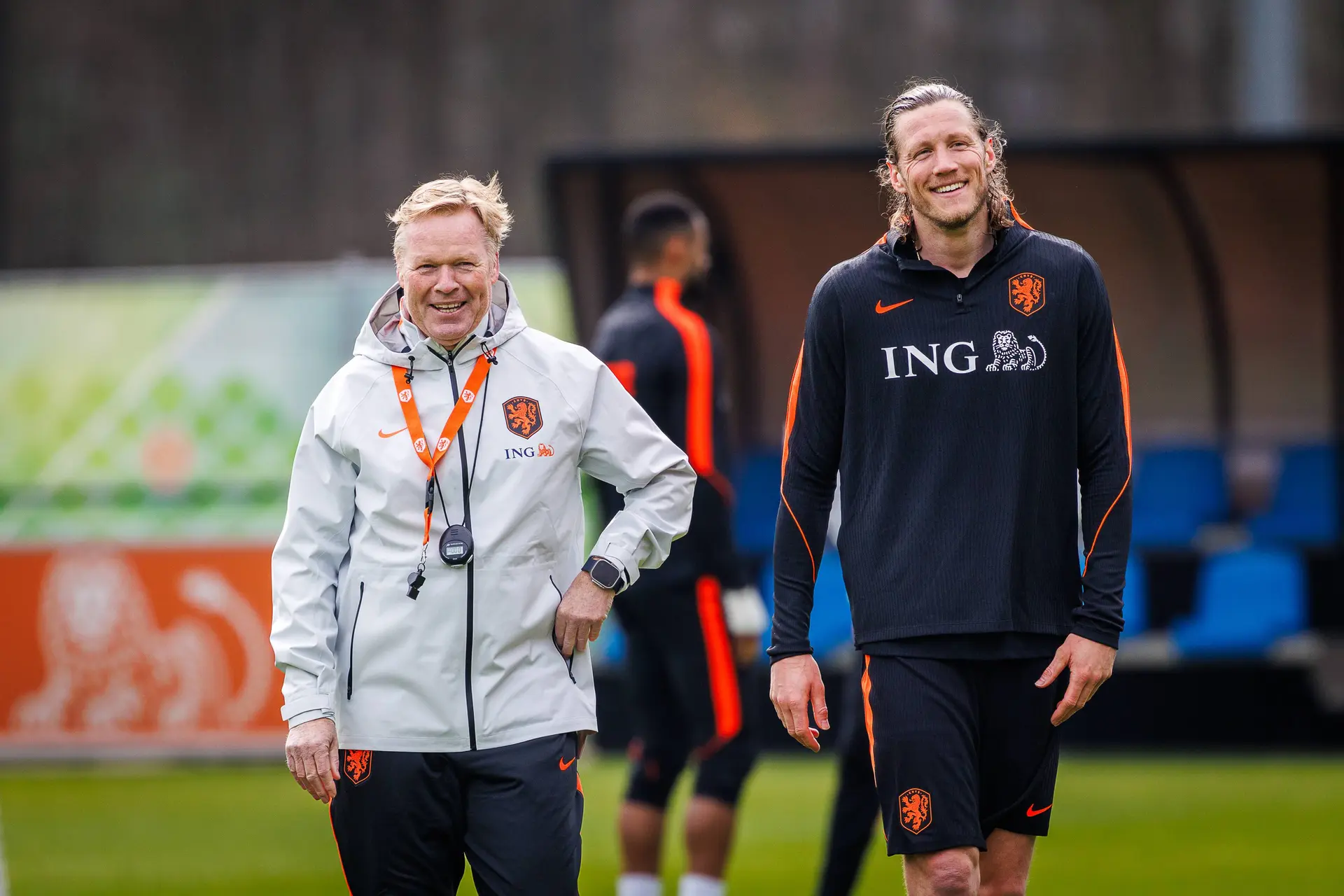 Koeman maakt WK-selectie Oranje bekend: Weghorst enige speler van Ajax in Nederlands elftal
