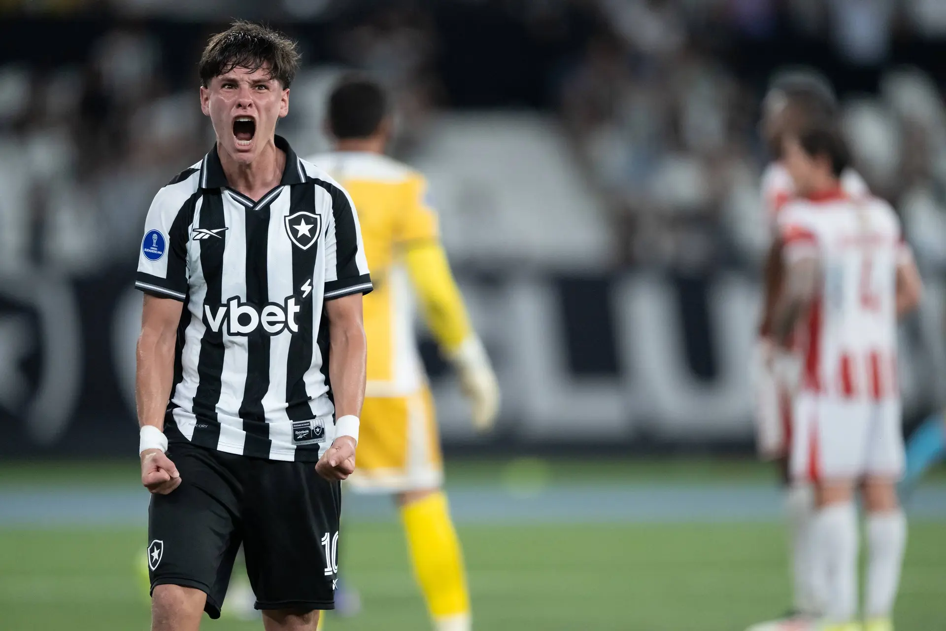 Ajax Showtime Alvaro Montoro