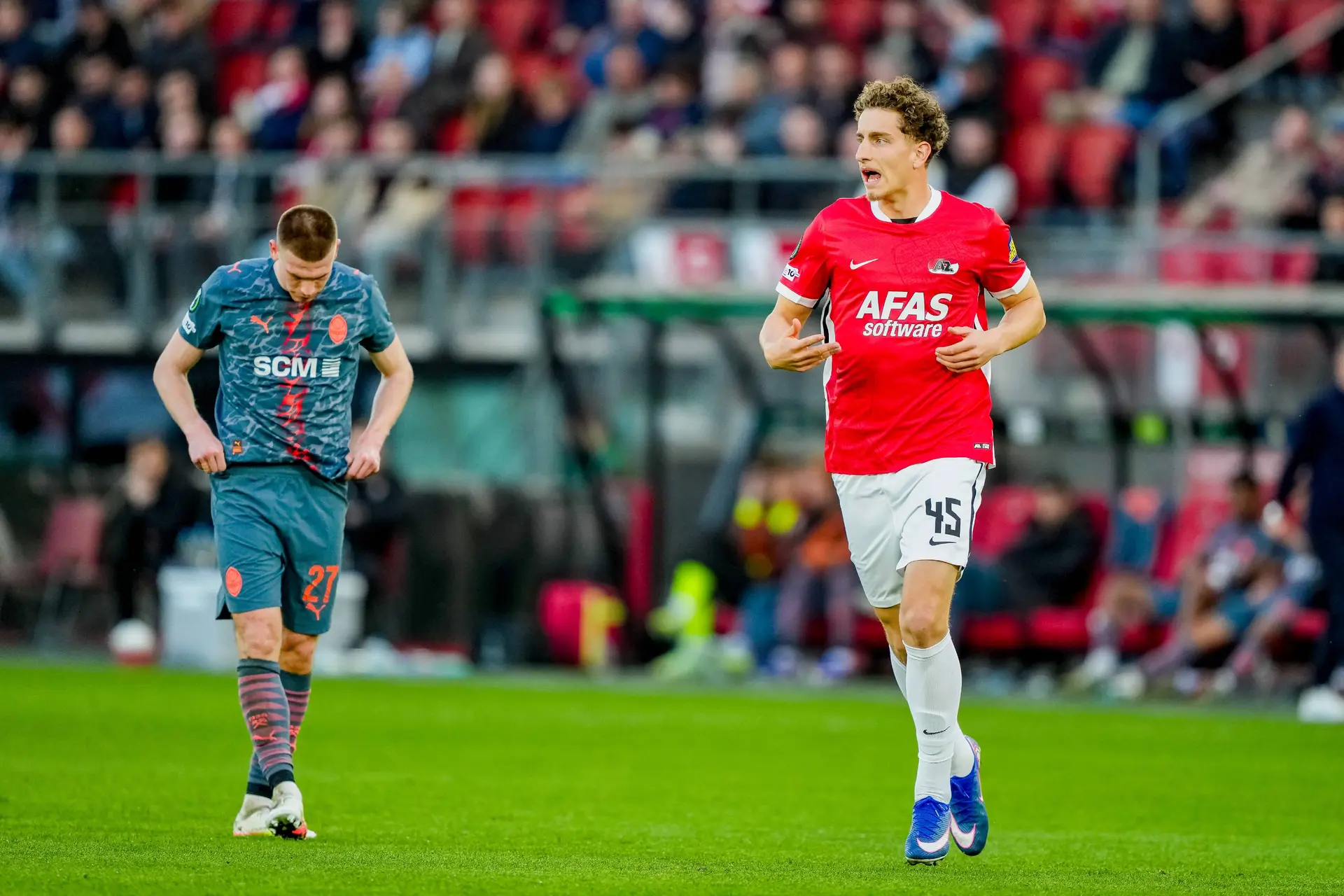 Geruchtenmolen: 'Ajax denkt aan terughalen oud-jeugdspeler, ook Juventus en Chelsea tonen interesse'