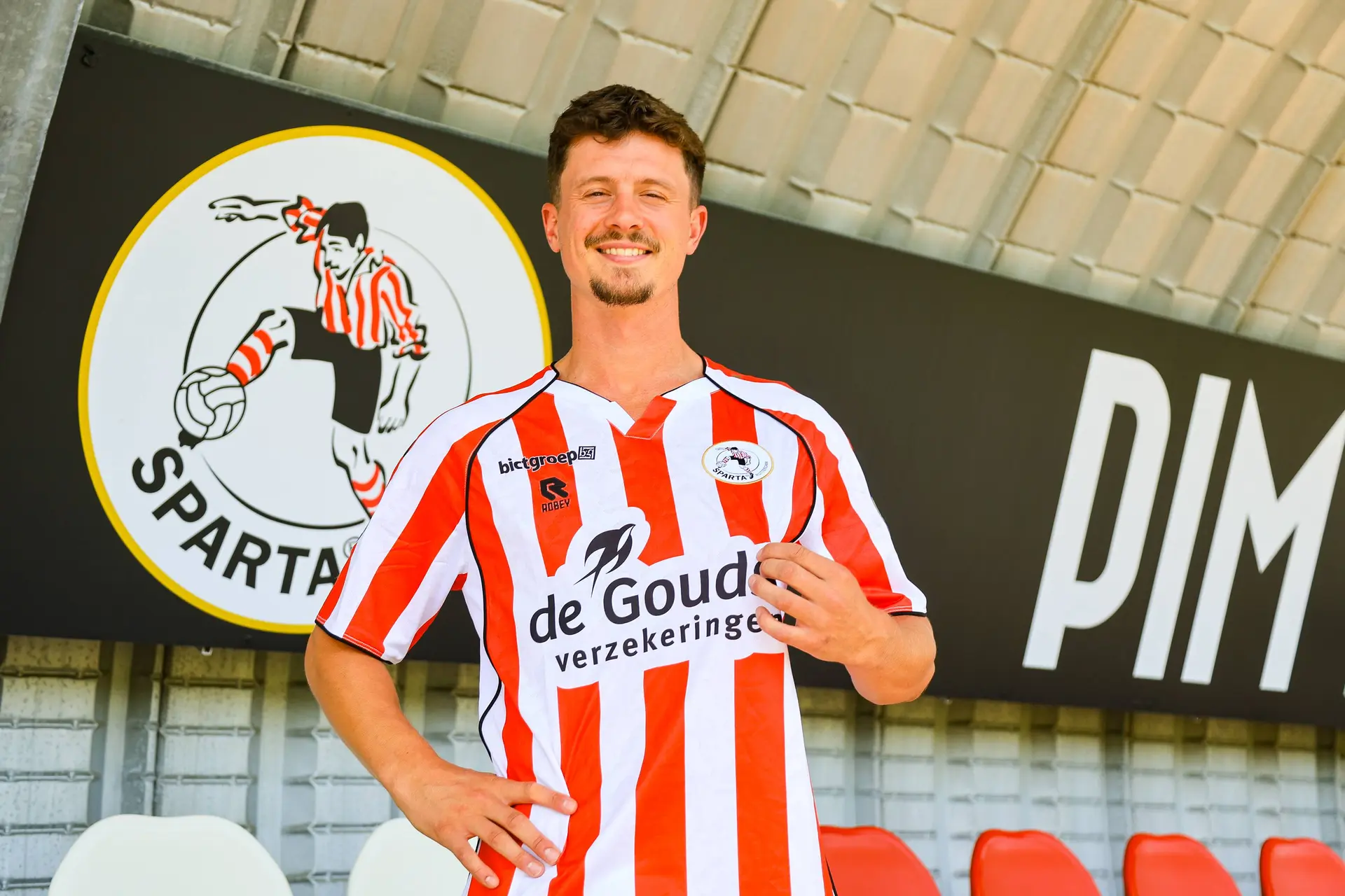 Markt open: Transfers zomer 2026 Eredivisie op een rij!