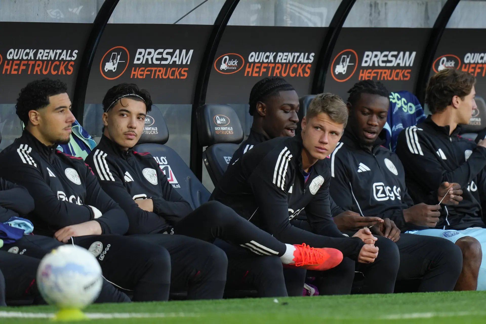 'Denk jij dat Ajax heel erg zijn best heeft moeten doen om dit bedrag te krijgen?