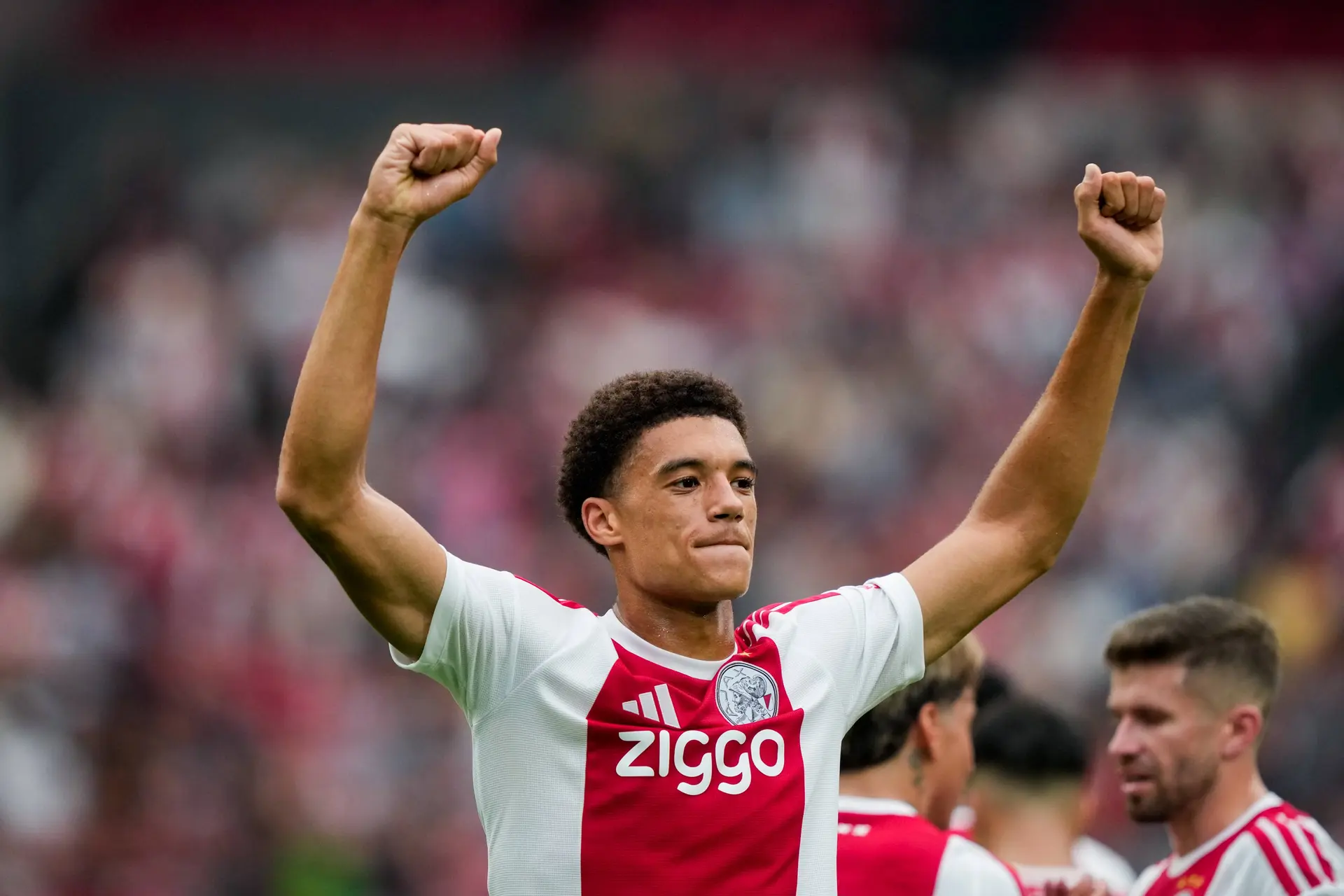 Ajax Showtime Aaron Bouwman