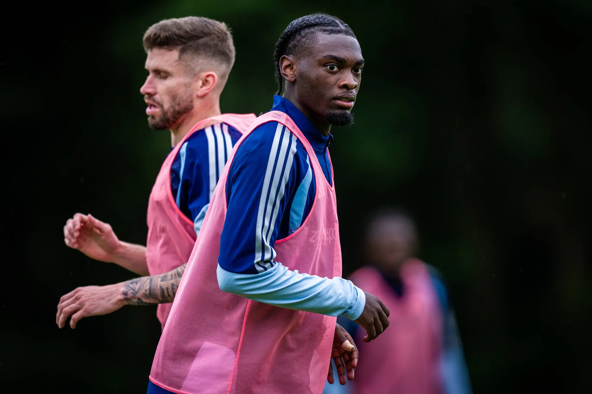 Ajax Showtime Jorthy Mokio Ajax