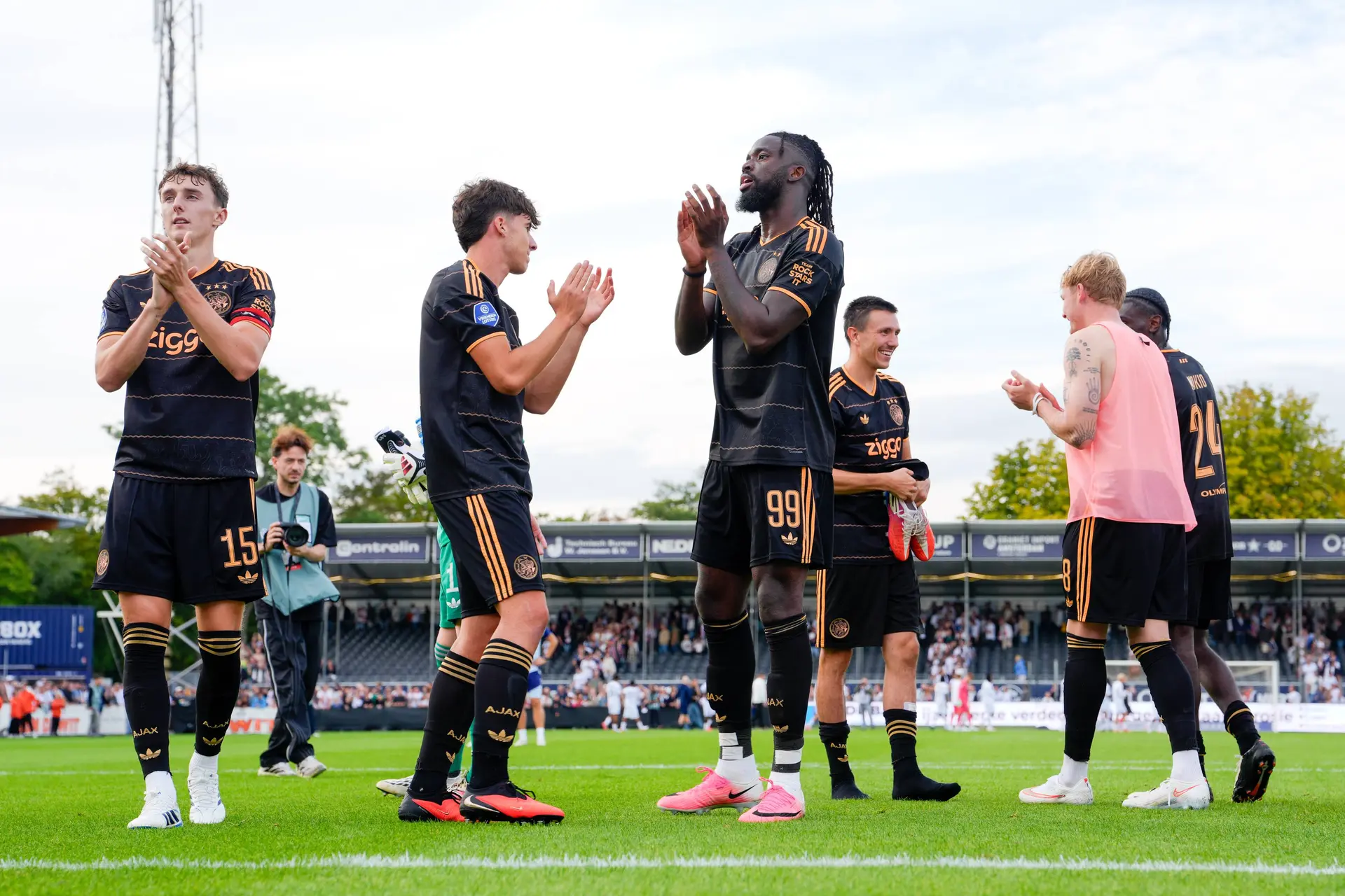 Ajax Showtime Telstar Ajax