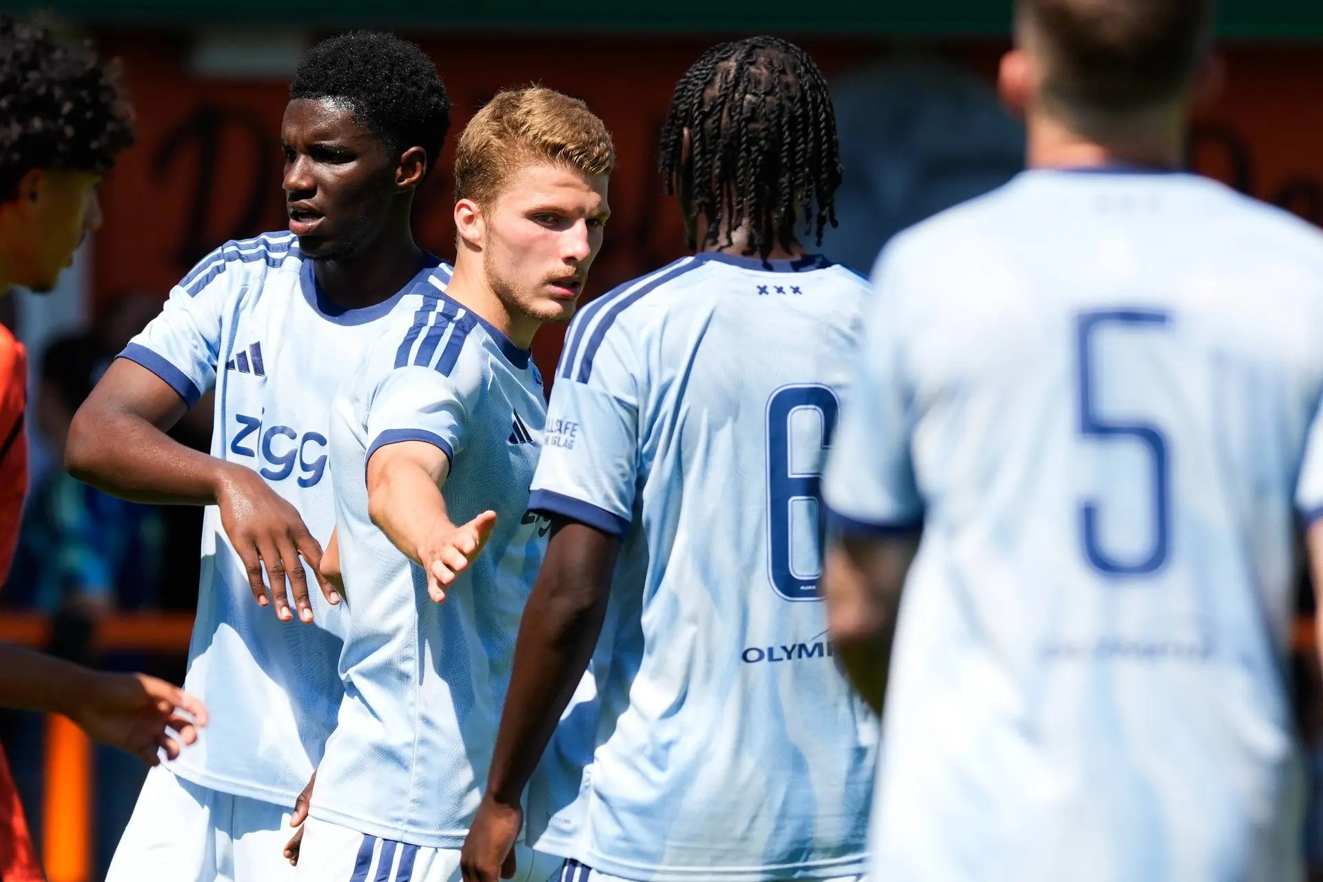 Ajax Showtime Anton Gaaei