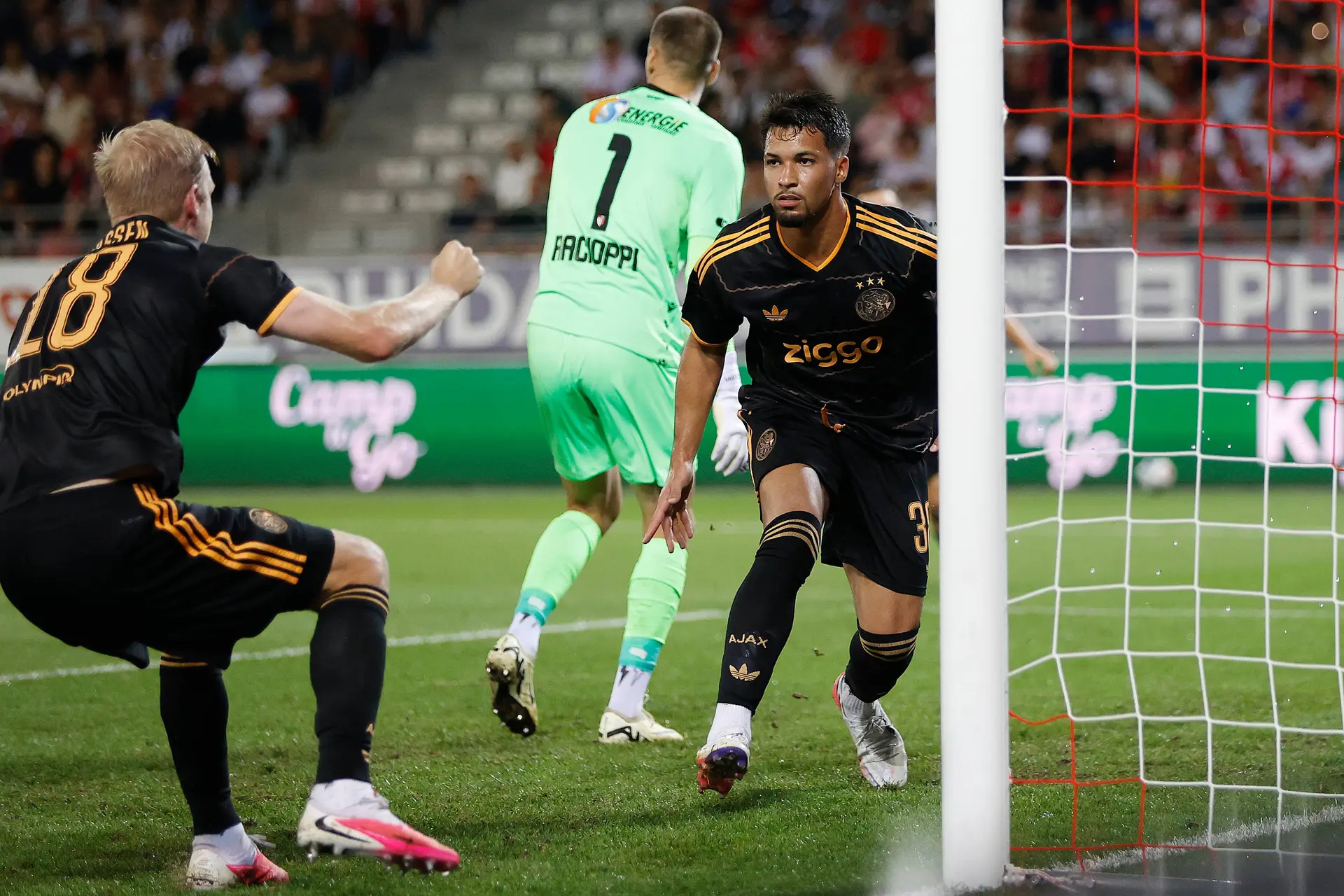 Ajax Showtime Marcos Leonardo Ajax