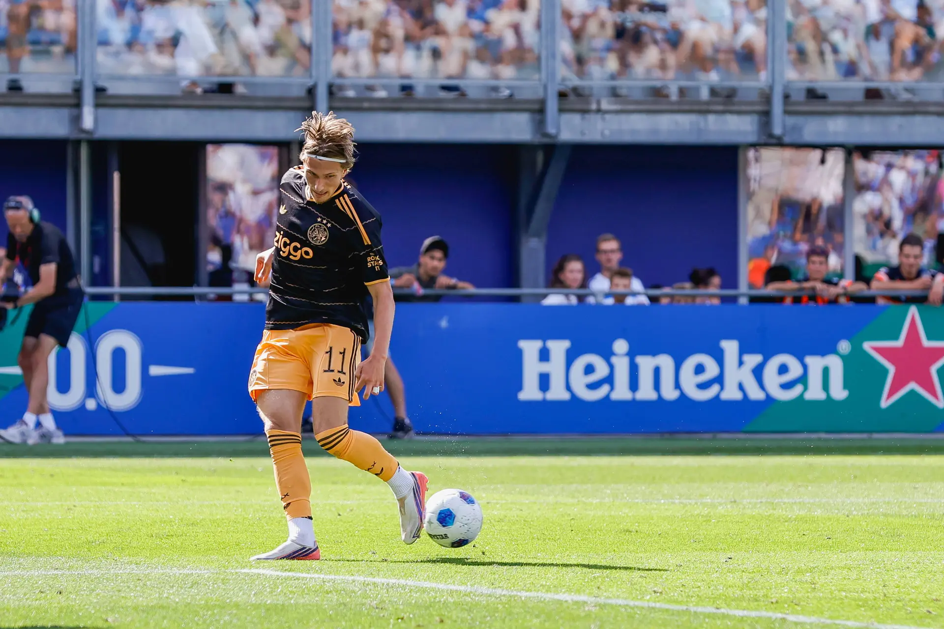 Ajax Showtime Mika Godts
