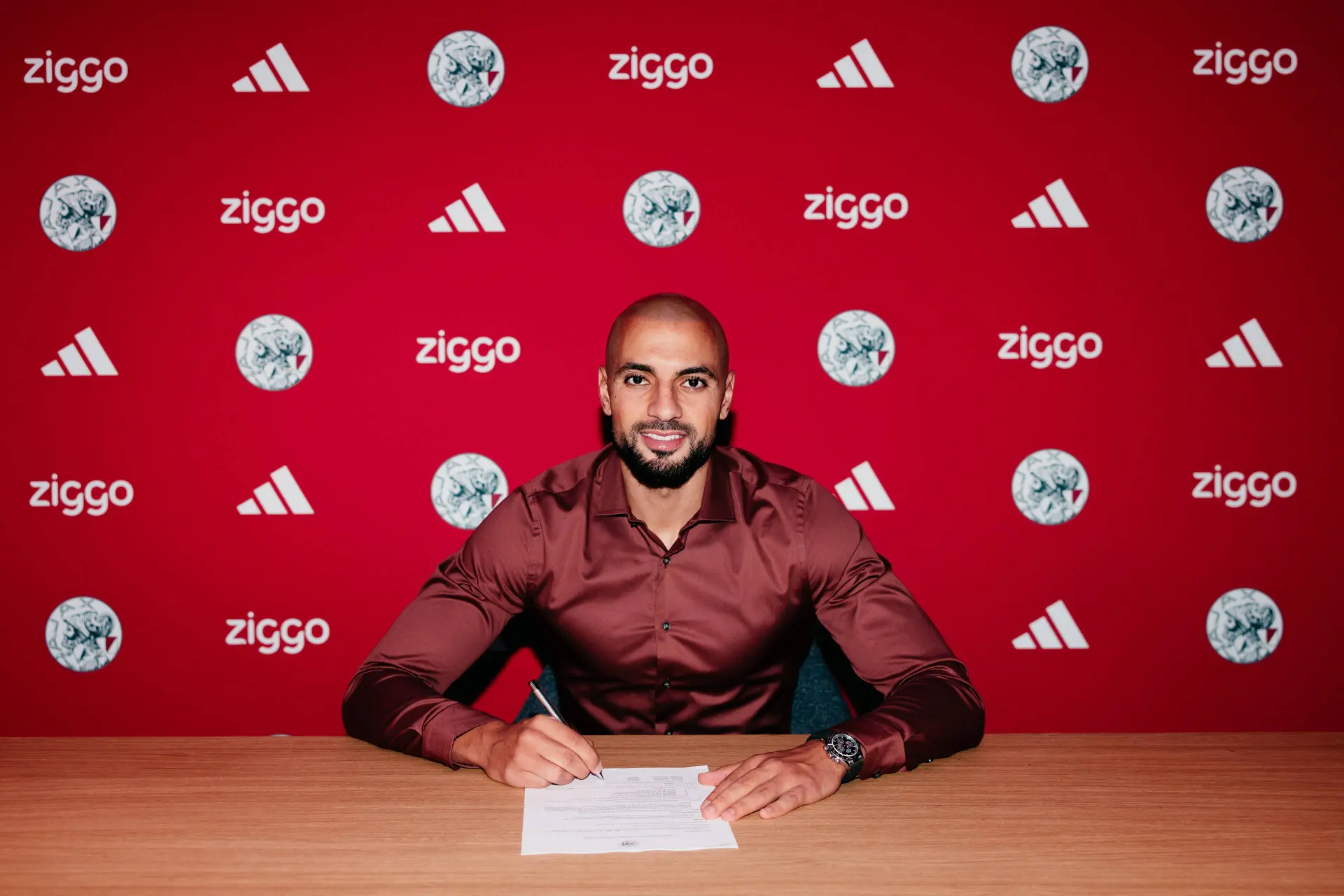 Ajax Showtime Sofyan Amrabat