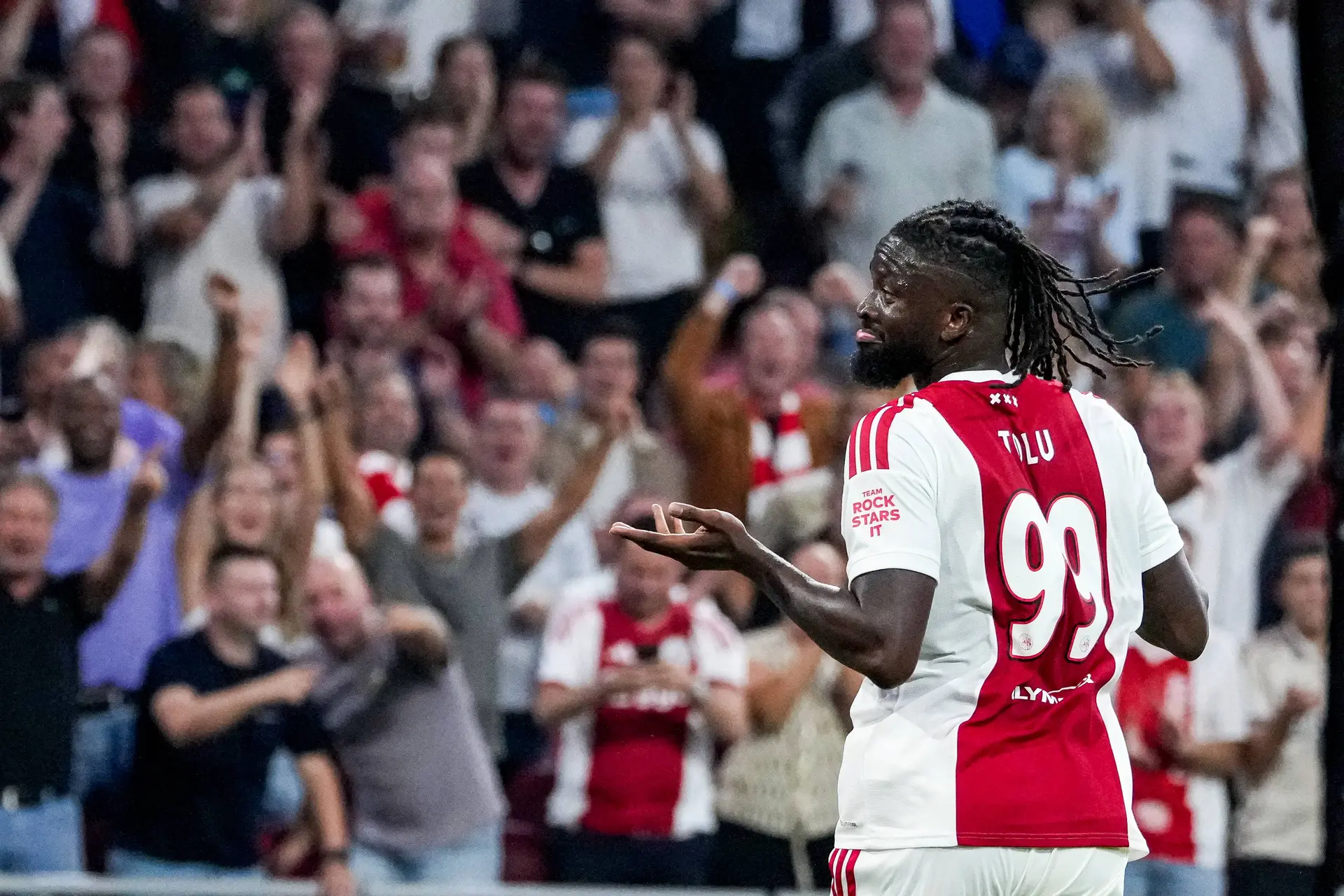 Ajax Showtime Tolu Arokodare