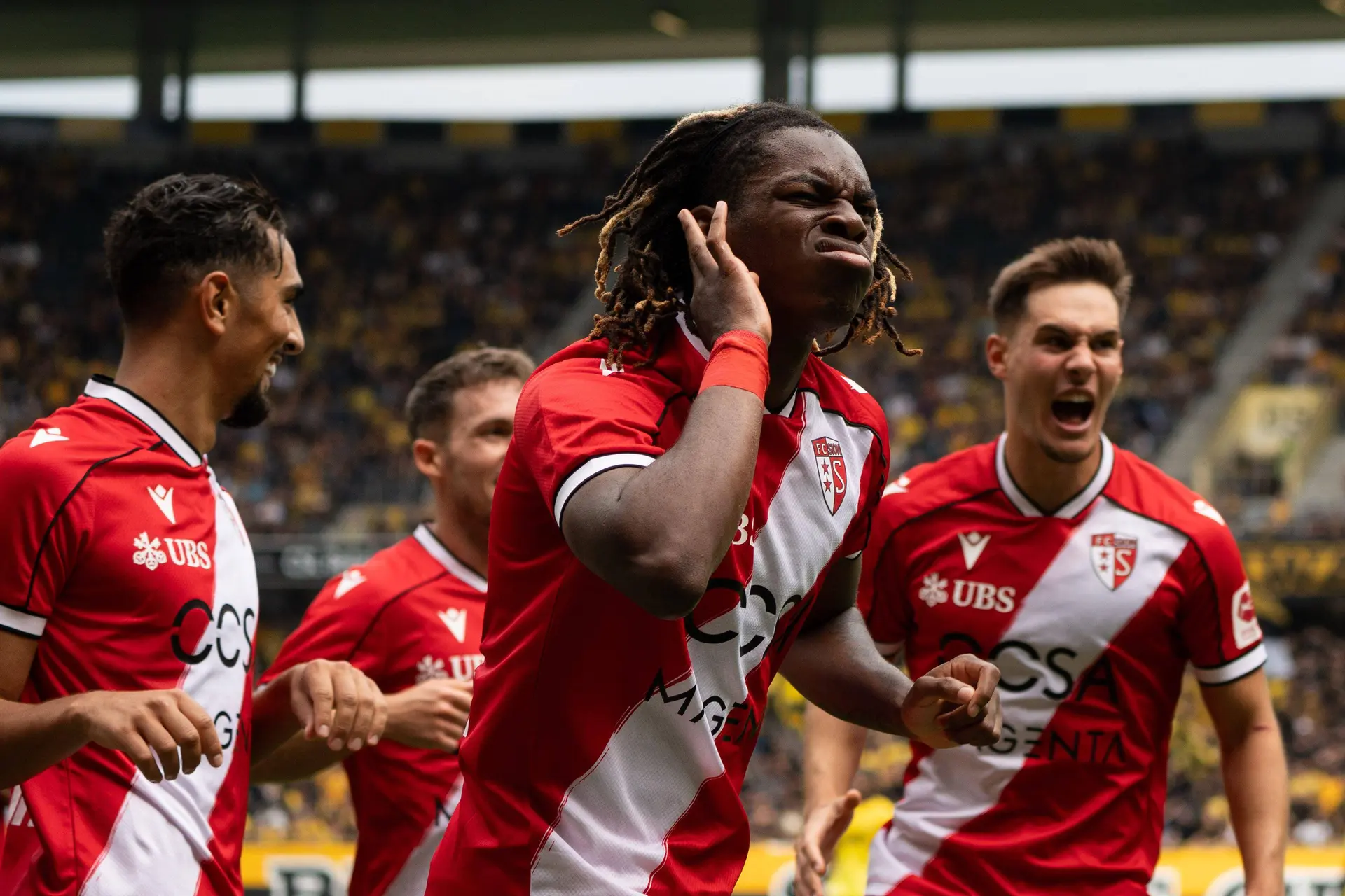 Ajax Showtime Winsley Boteli FC Sion