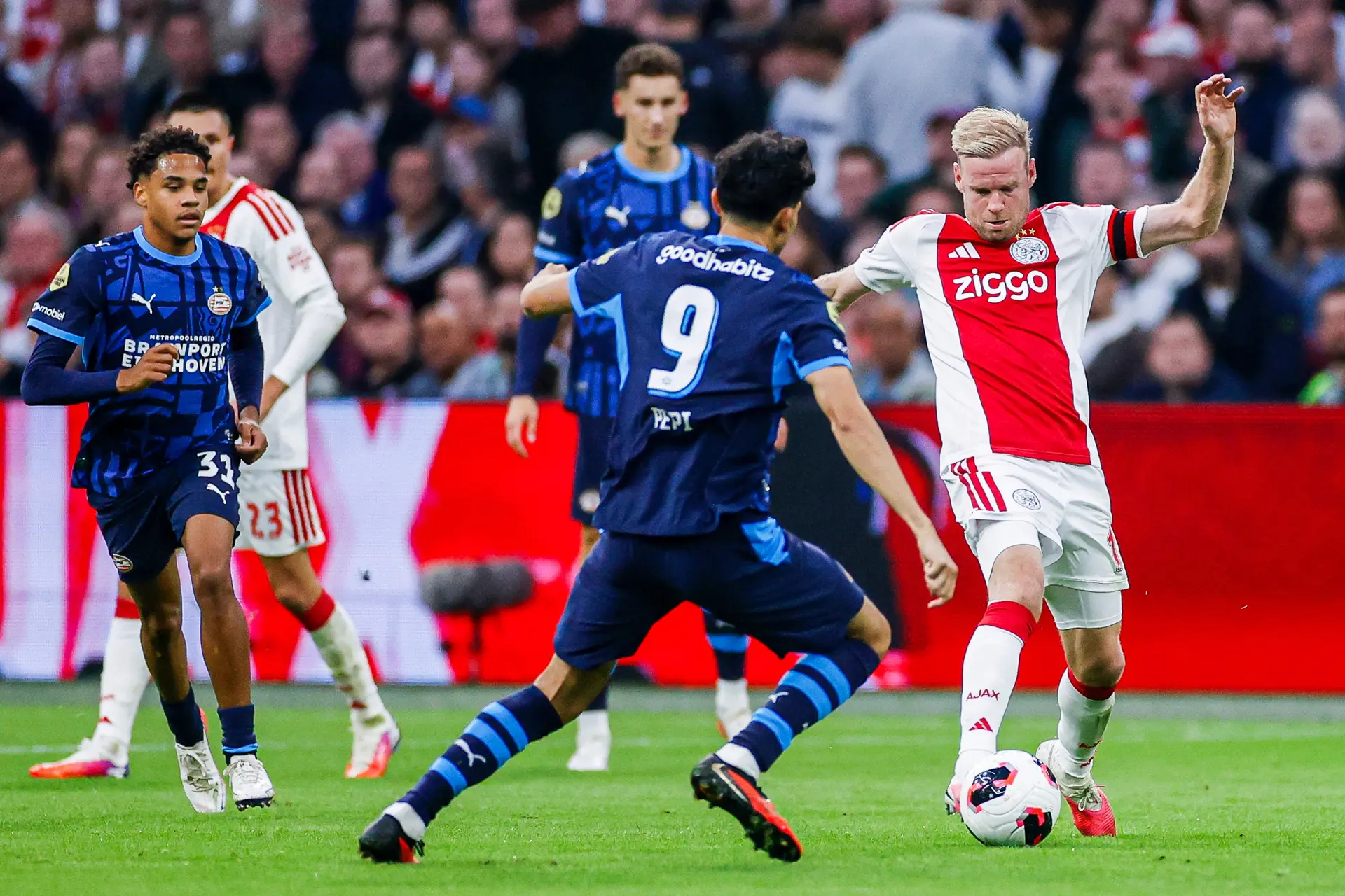 ajax showtime davy klaassen ajax psv