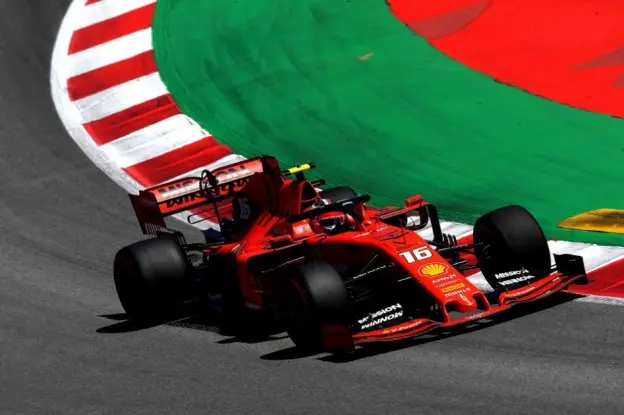 Waarom Ferrari de nieuwe, snellere vloer in Portugal nog niet gebruikt