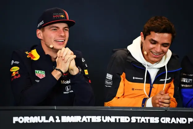Bottas en Verstappen geinen met Norris: 'Hij weet eindelijk het gaspedaal te vinden'