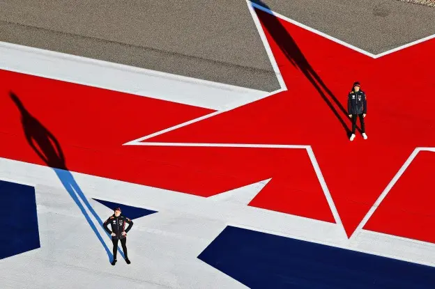 COTA Verstappen Albon
