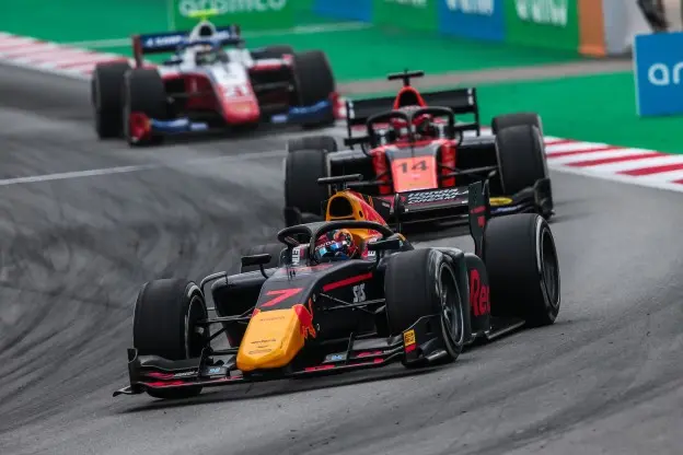 Red Bull-junior Daruvala behoudt F2-stoeltje: 'Dank Marko voor de grenzeloze steun'