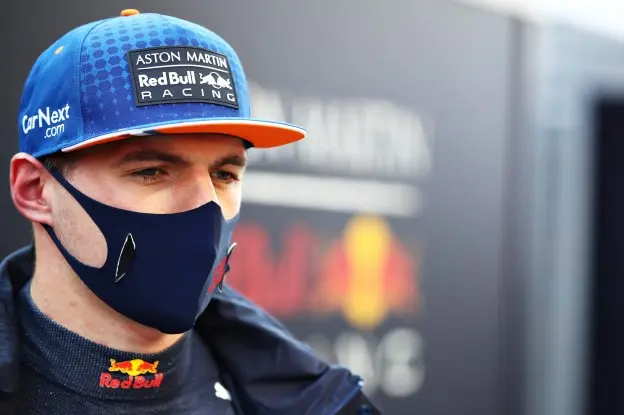 Verstappen sloeg track walk over: 'Ik ga tijdens outlap wat langzamer rijden'