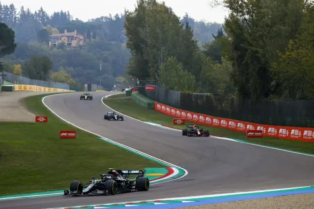 Voorbeschouwing GP Emilia Romagna | Veel belangen en druk op venijnig circuit