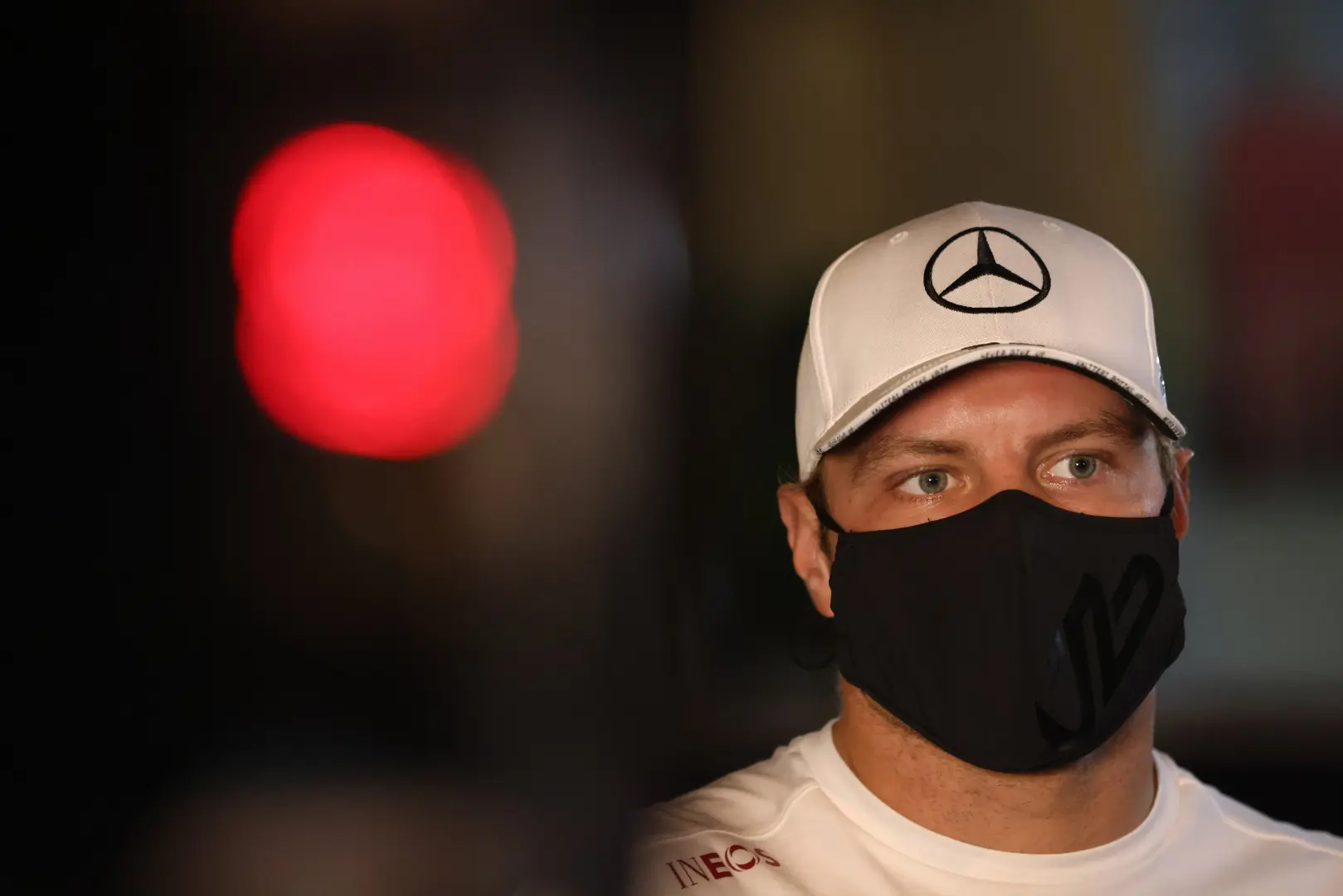 Bottas wil strijd aangaan met Hamilton: 'Ik wil mezelf mentaal wapenen'