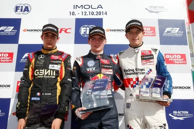 F1 Kijktip | Zestienjarige Verstappen showt zijn kunsten in Formule 3
