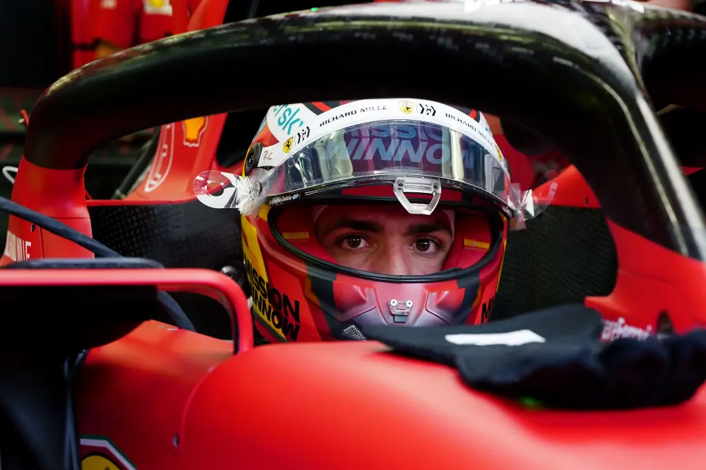 Sainz verwachtingsvol over Ferrari: 'Ik voel de potentie die in de auto zit'