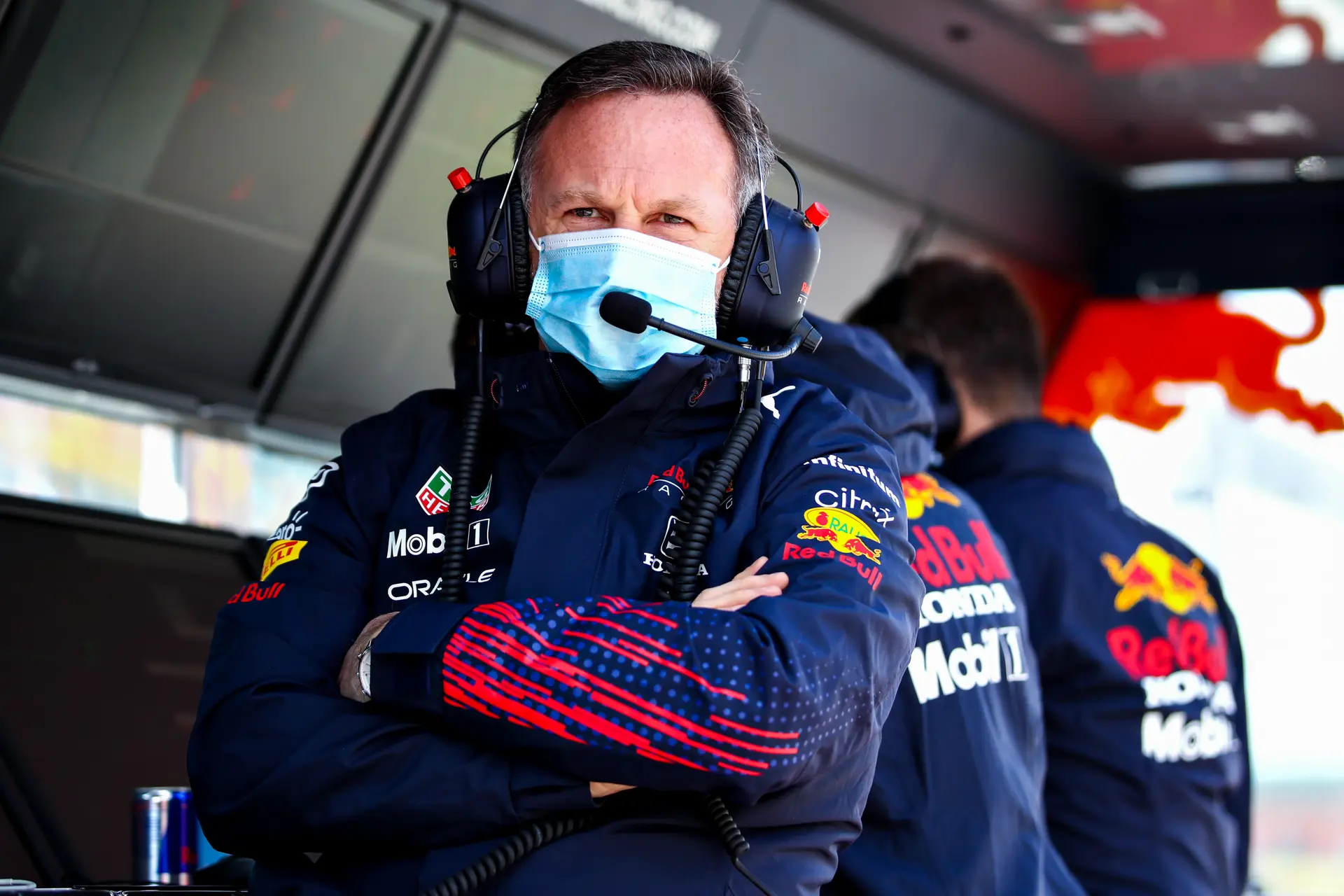 Horner na crash Verstappen: 'Ik bescherm Max, maar Hamilton zal dat bij zichzelf doen'