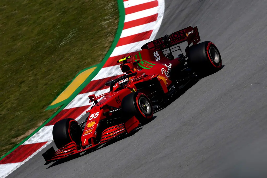 Sainz ziet probleem voor GP Spanje: 'We lopen achter met bandenmanagement'