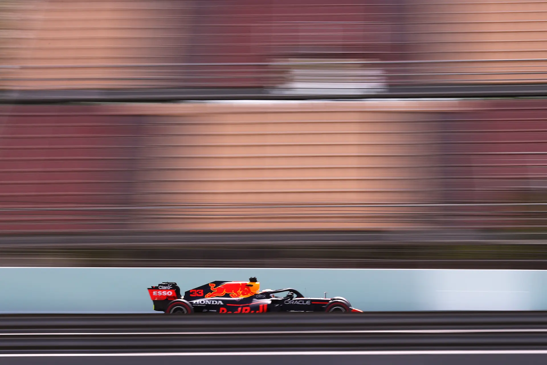 Button verrast door snelheid Red Bull: 'Zo denkt Verstappen er waarschijnlijk ook over'