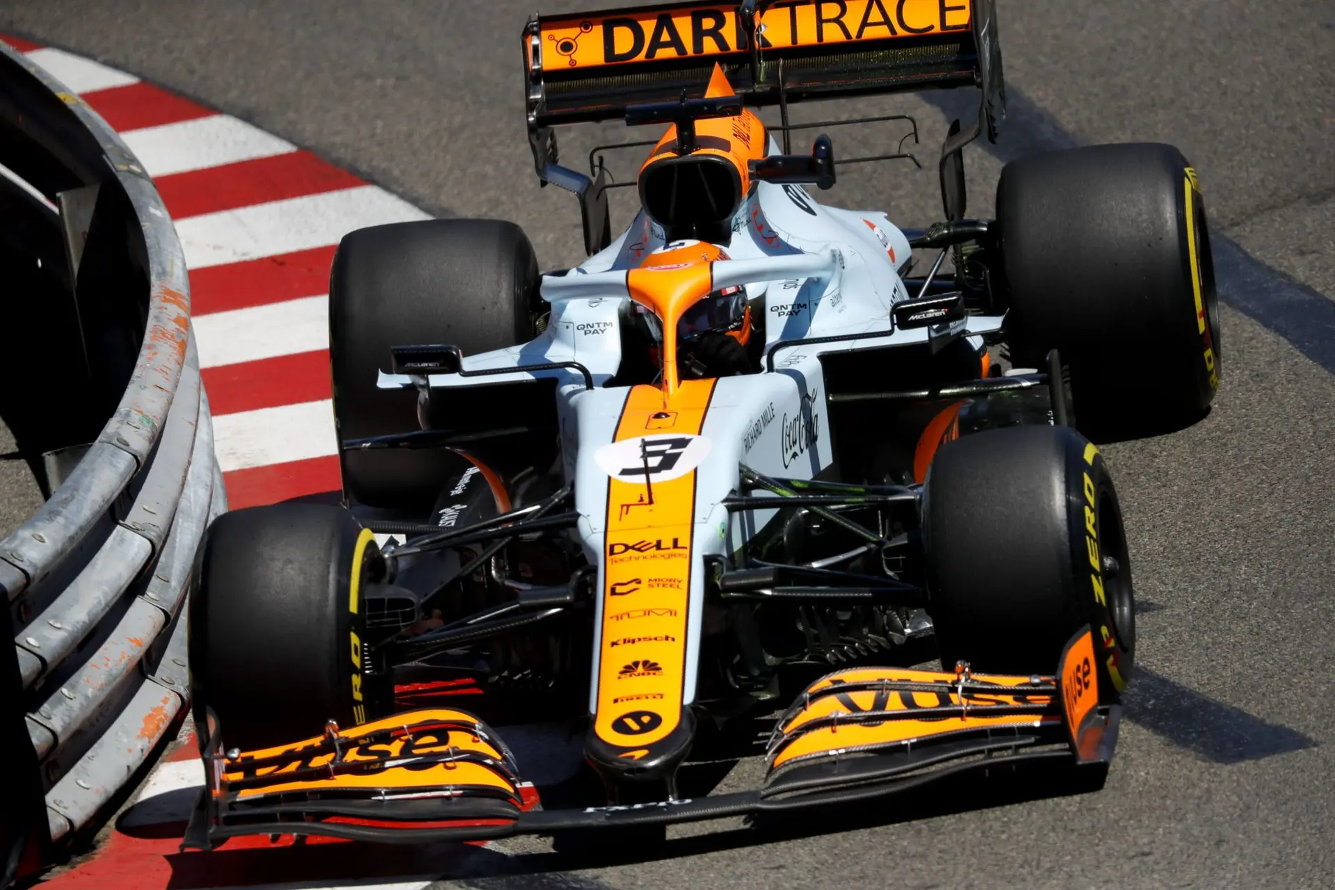 Ricciardo gedeclasseerd door Norris: 'Ik ga er tussenuit de komende dagen'