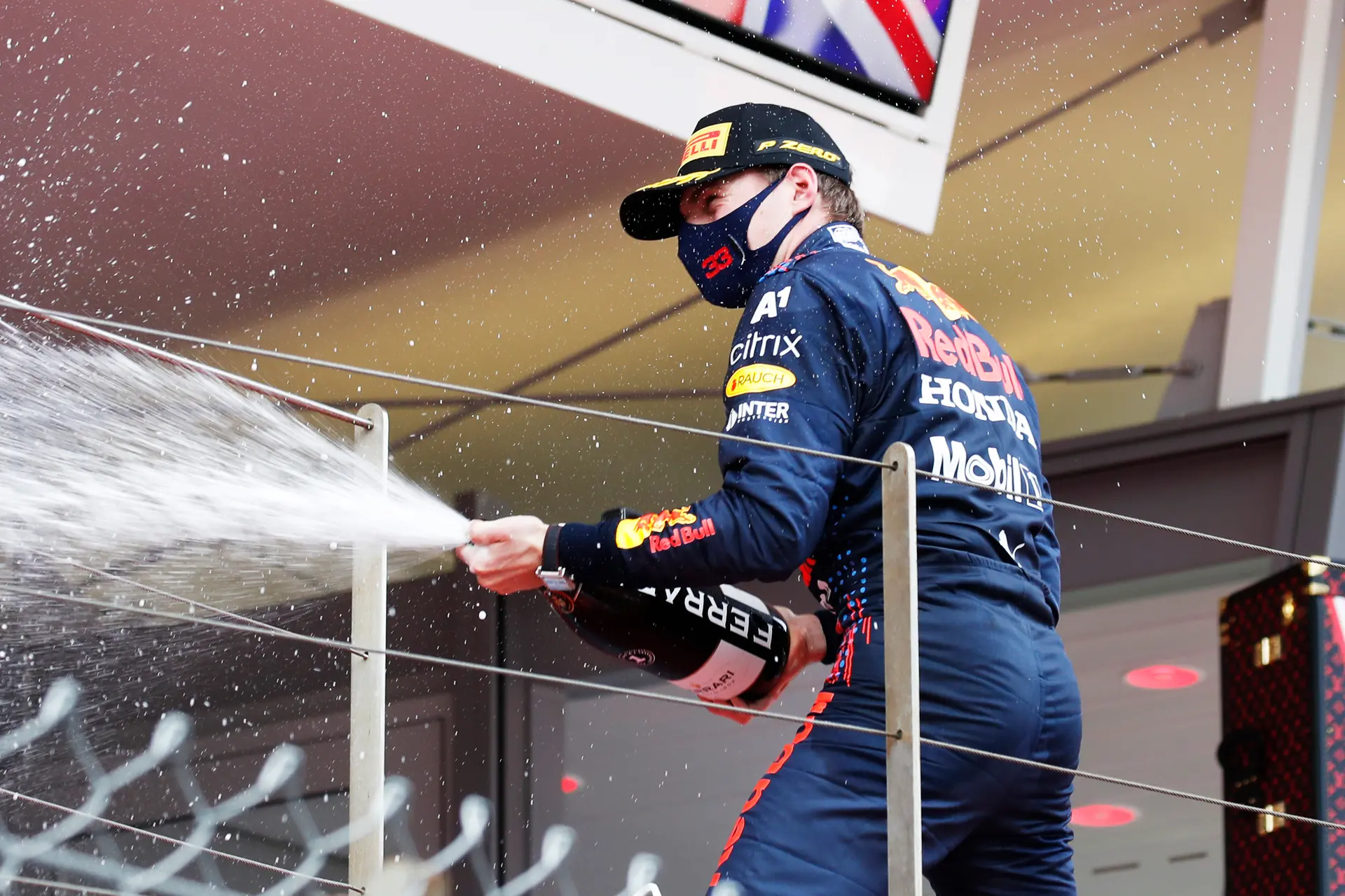 Had Verstappen de GP van Monaco ook gewonnen als Leclerc wél aan de race begon?