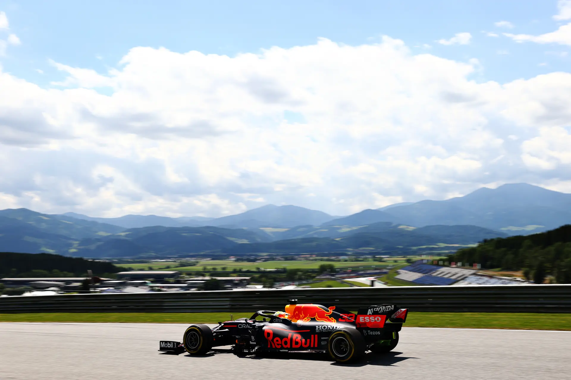 Verslag VT3 Stiermarken | Mercedes met voordeel naar kwalificatie, Verstappen tweede