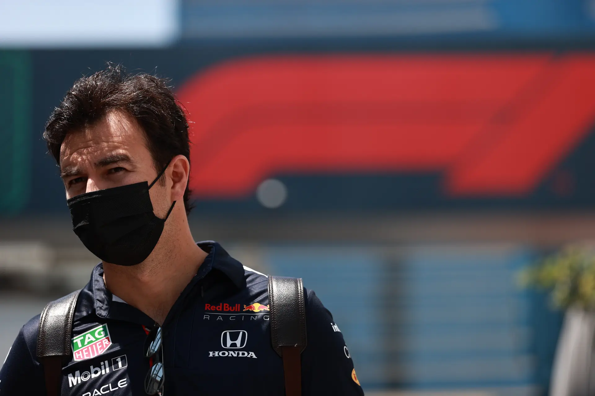 Perez dolblij na zege, maar baalt van uitvalbeurt Verstappen: 'Hij verdiende de overwinning'
