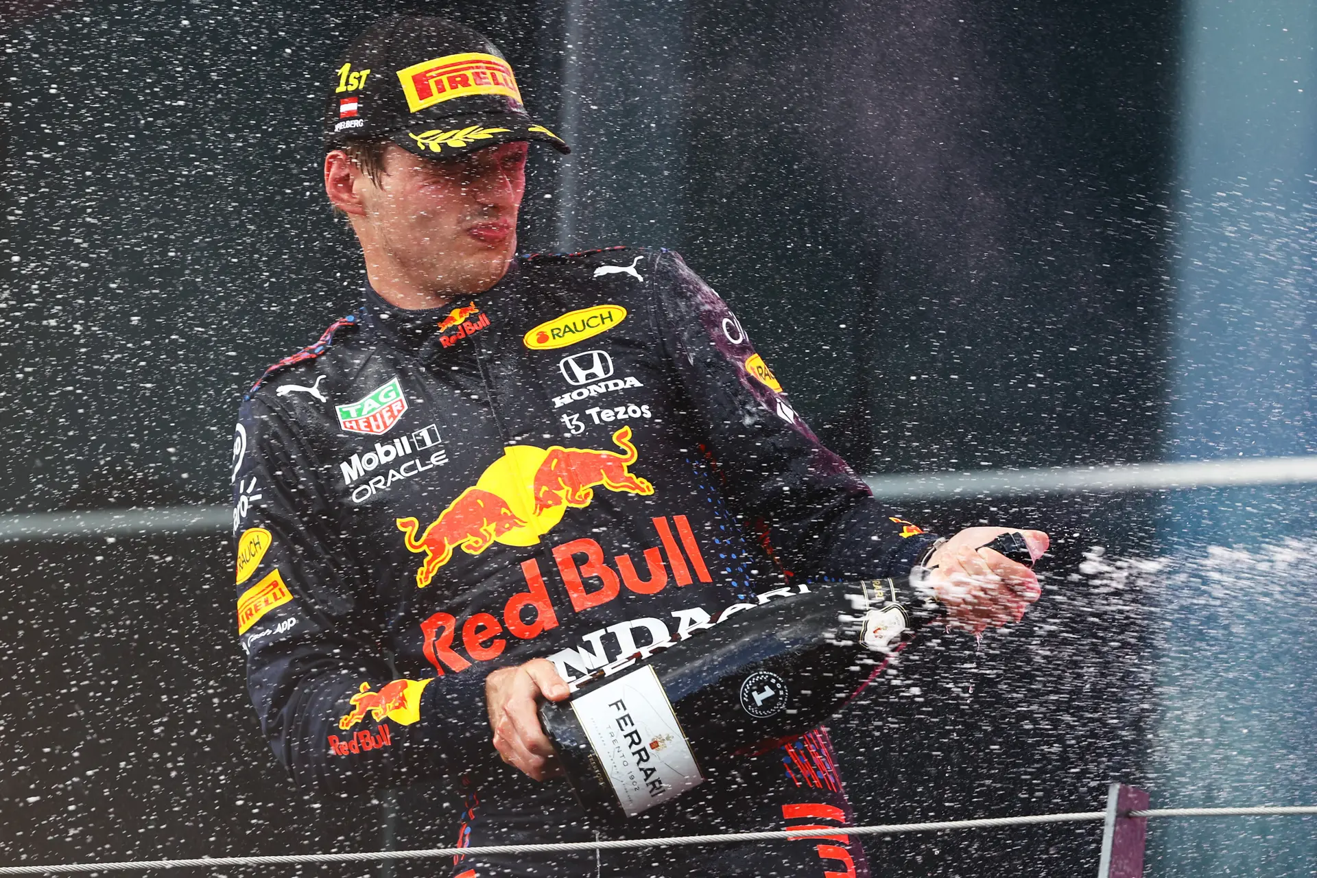 Van de Grint over succes Verstappen: 'Dit is heel frustrerend voor de andere coureurs'