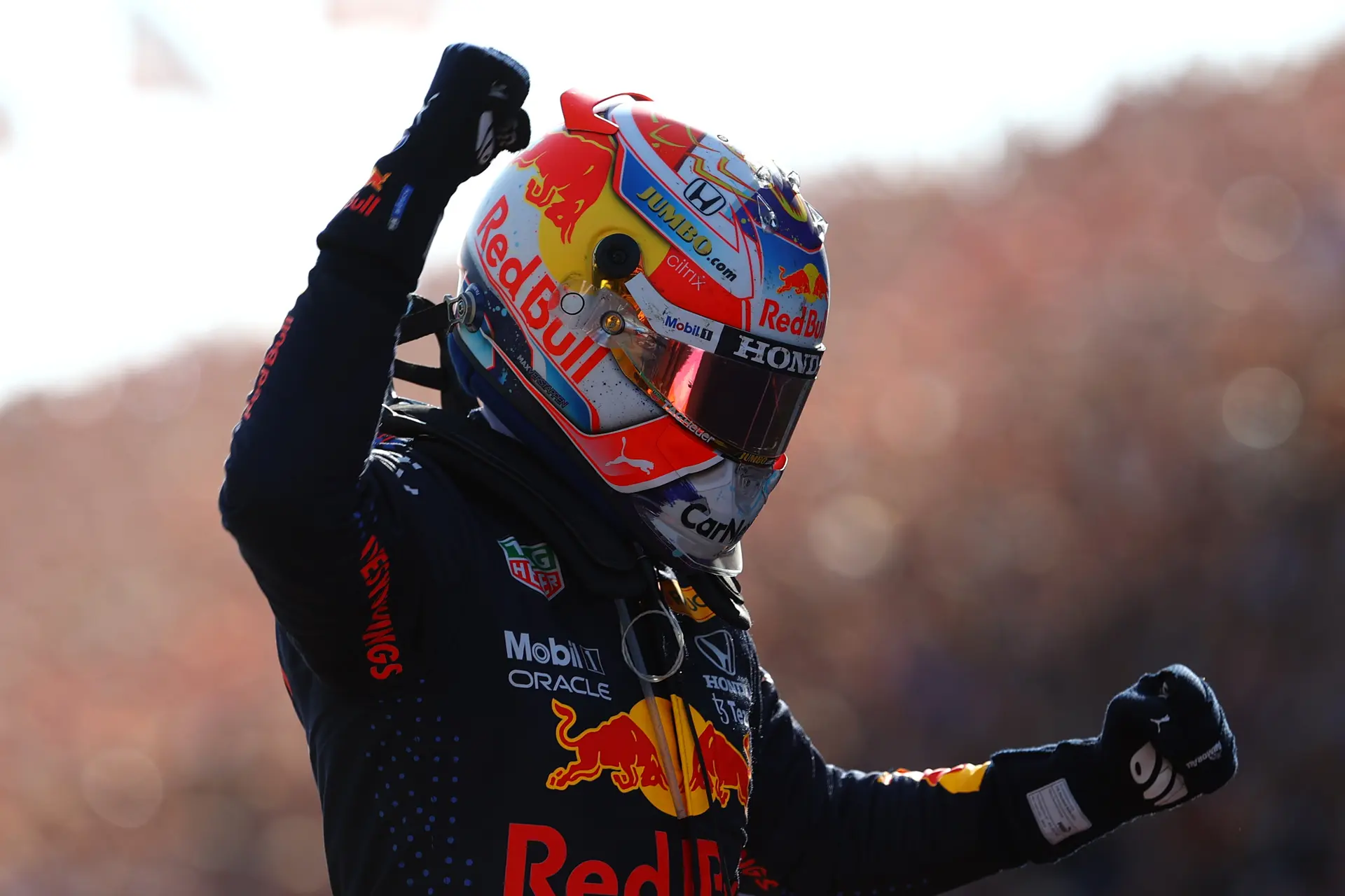 Horner na winnen tweede titel van Verstappen: 'Dit is minder stressvol dan vorig jaar!'