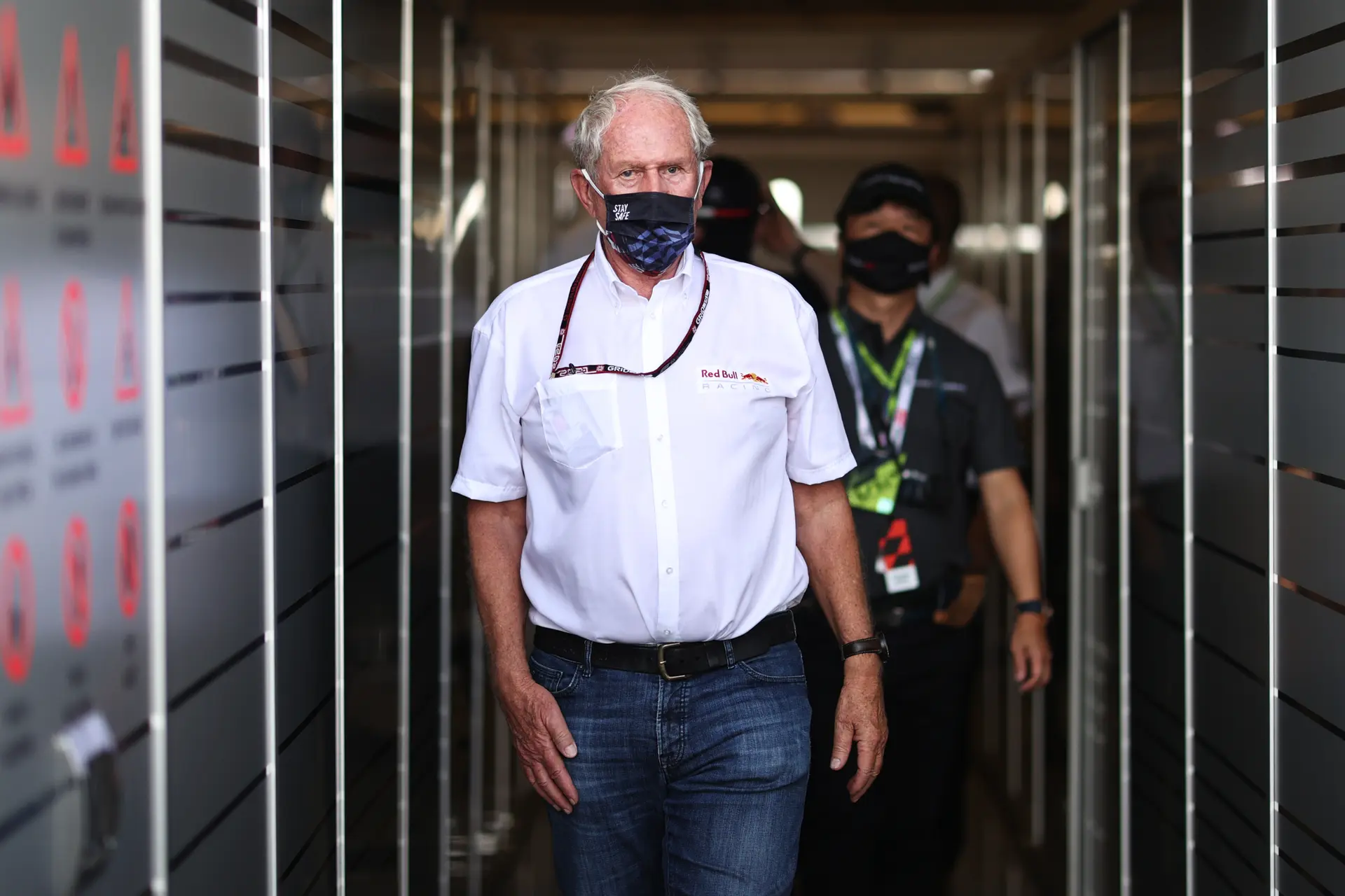 Marko schrijft Mercedes af: 'De wereldtitel is niet meer mogelijk'