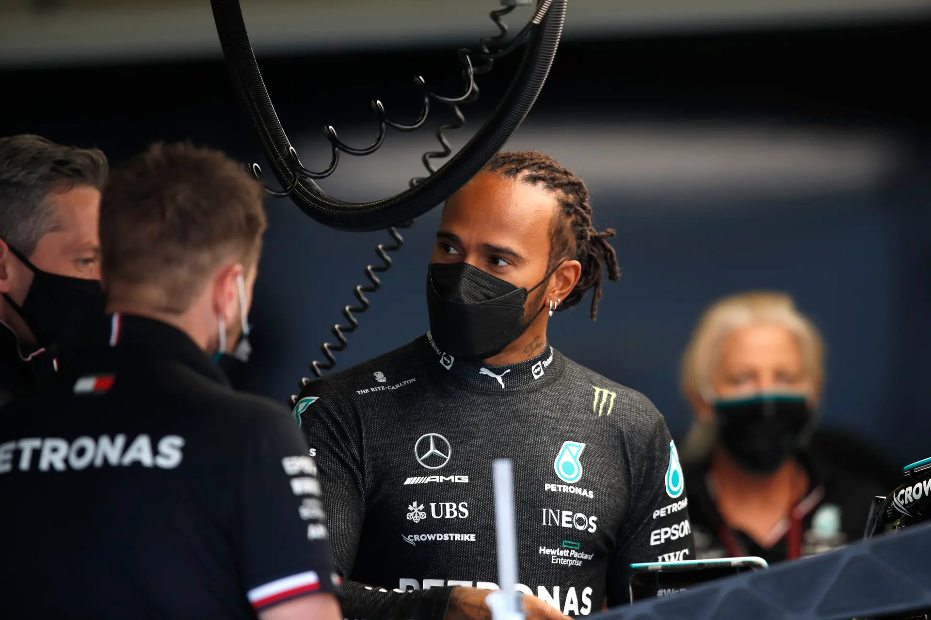 Boze Hamilton zit Wolff niet dwars: 'We hebben een dikke huid hier in het team'