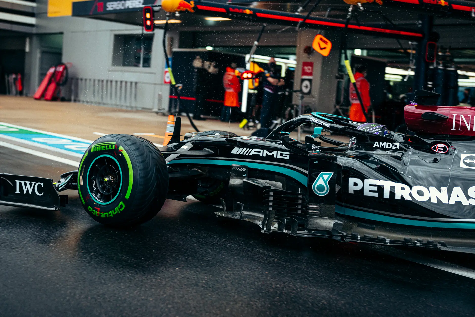 Mercedes W12 Rusland zijkant