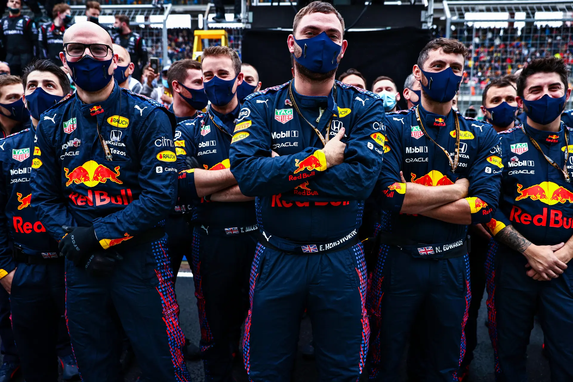 Rosberg: 'Wetende hoe sterk Verstappen en Pérez in de regen zijn, wil je dat het regent'