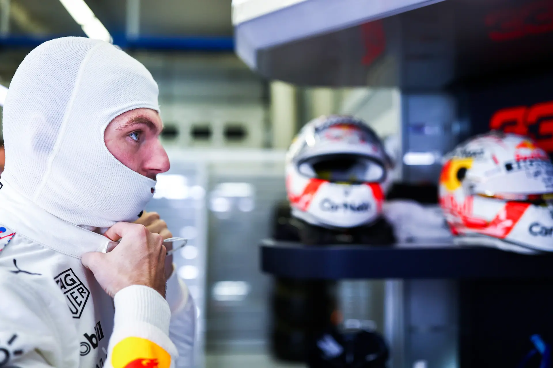 Update | Verstappen houdt oogje op Mercedes: 'Je weet nooit wat ze doen'