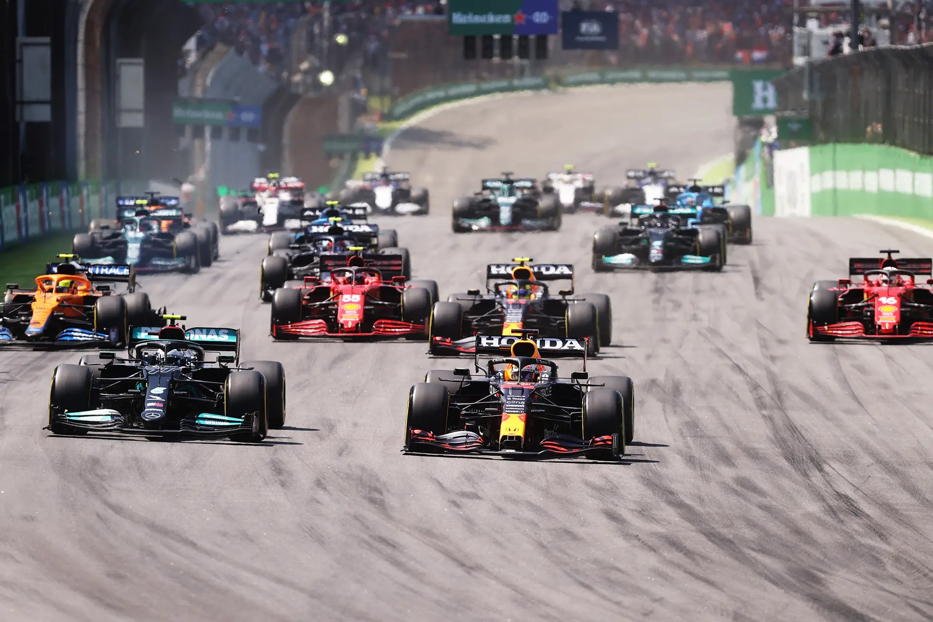 Historisch Interlagos biedt afstellingen-uitdaging: welk topteam gaat als favoriet het raceweekend in?